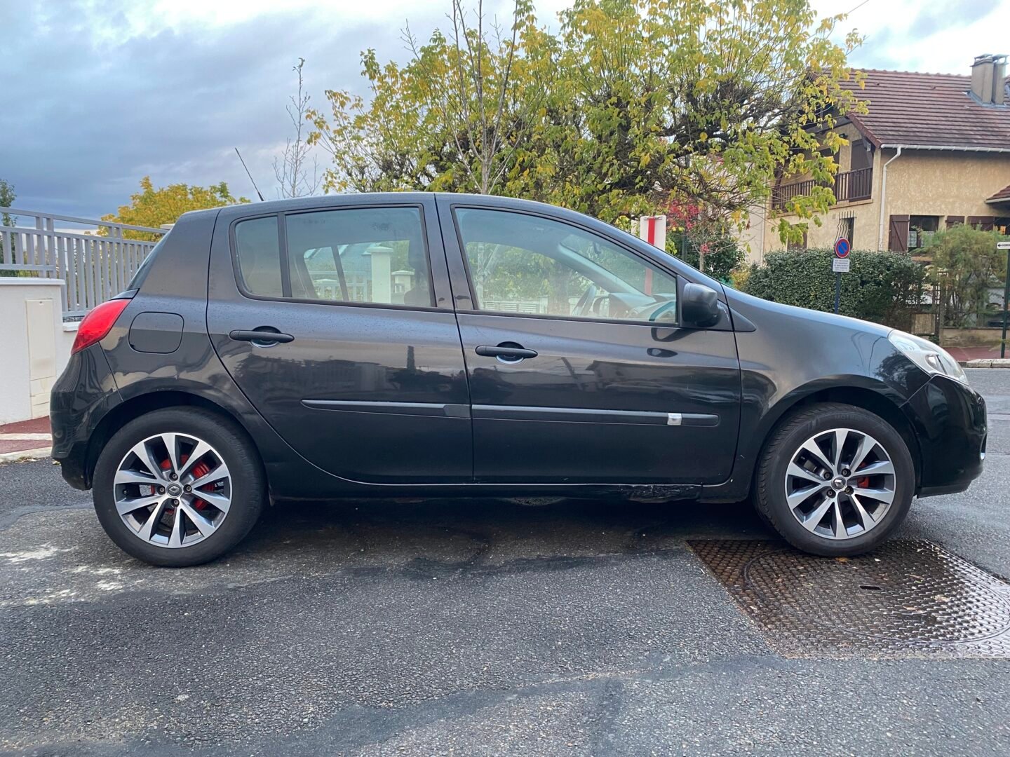 RENAULT Clio Authentique Phase 2 1.2 i 16V eco2 75 cv