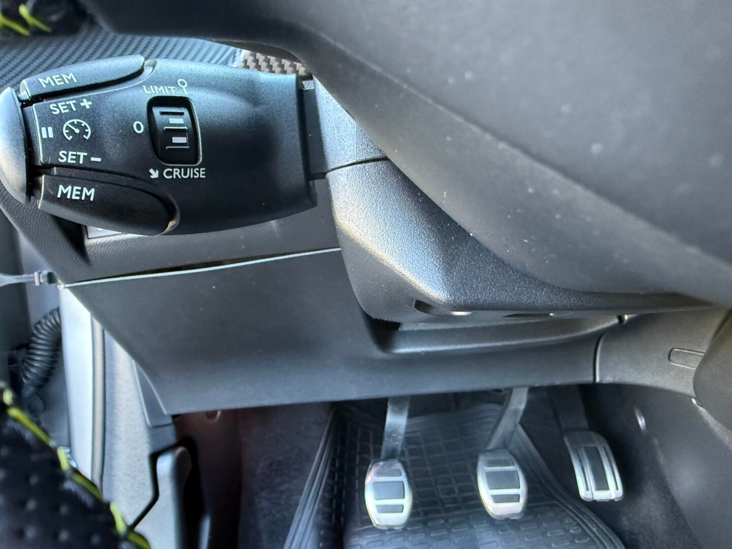 PEUGEOT 208 Gt Line II (P21) 5 Portes 1.2 PureTech 12V S&S 100 cv