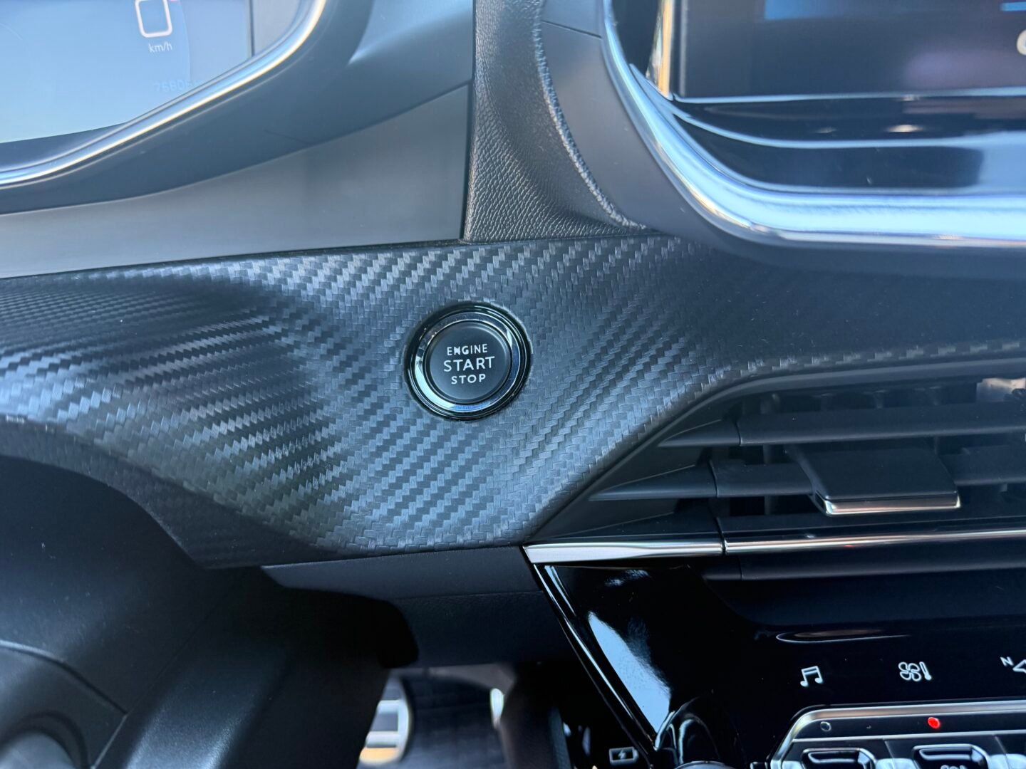 PEUGEOT 208 Gt Line II (P21) 5 Portes 1.2 PureTech 12V S&S 100 cv