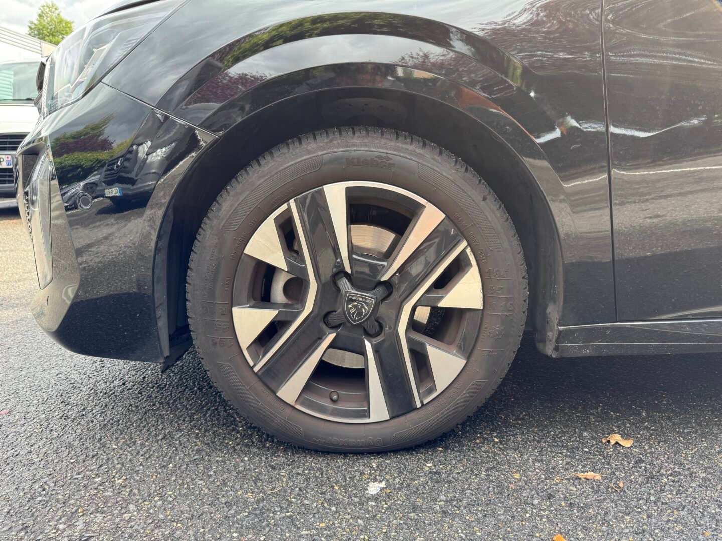 PEUGEOT 208 II (P21) Phase 2 5 Portes 1.2 12V S&S 100 cv