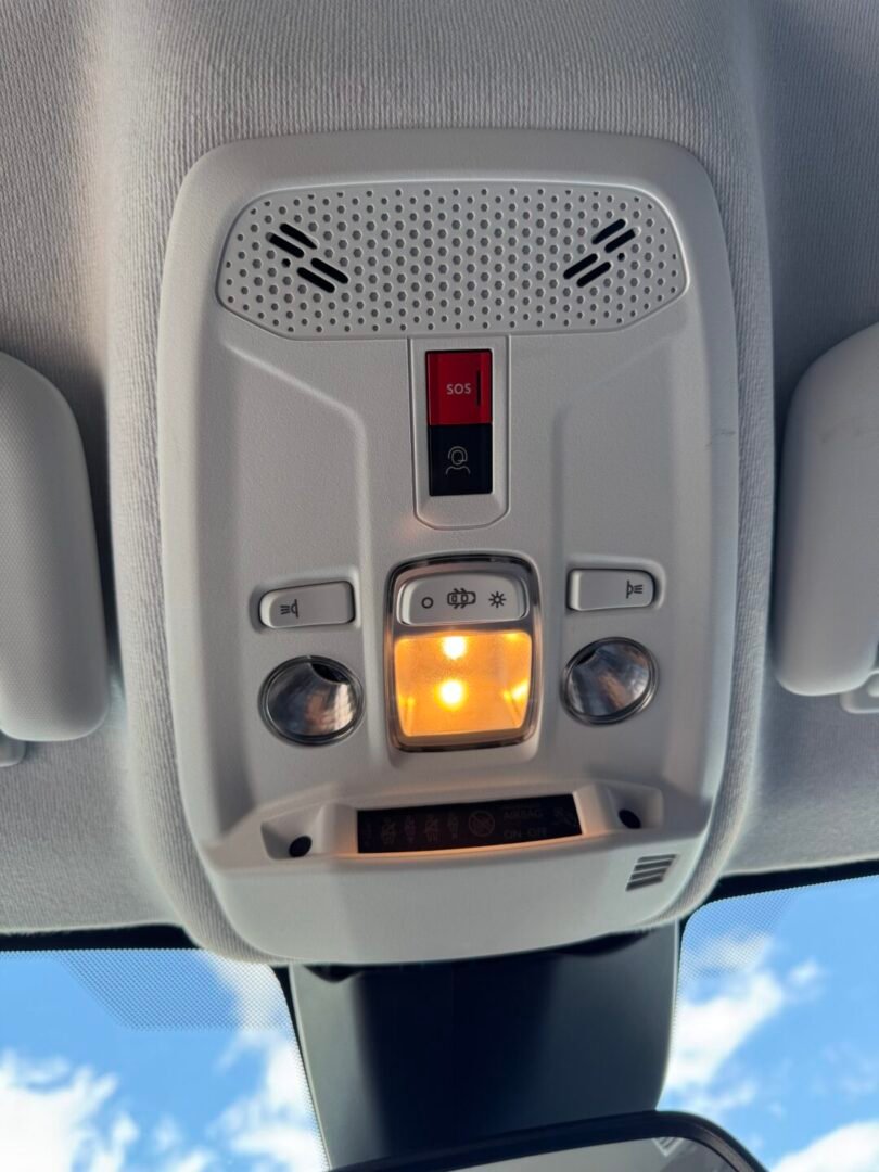 PEUGEOT 208 II (P21) Phase 2 5 Portes 1.2 12V S&S 100 cv