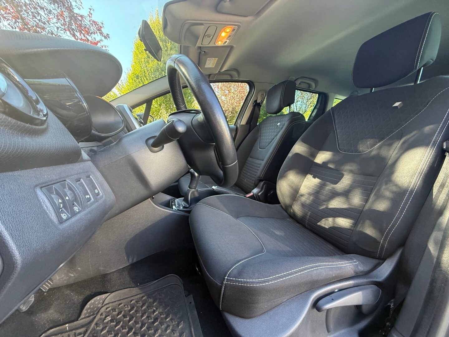 RENAULT Clio IV Estate 0.9 TCe 12V eco2 S&S 90 cv