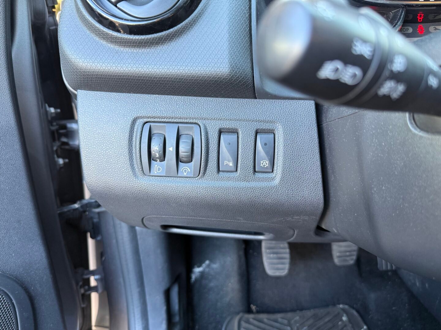 RENAULT Clio IV Estate 0.9 TCe 12V eco2 S&S 90 cv