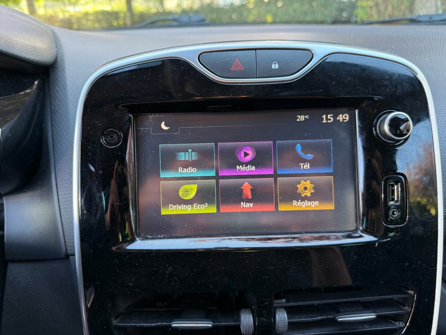 RENAULT Clio IV Estate 0.9 TCe 12V eco2 S&S 90 cv