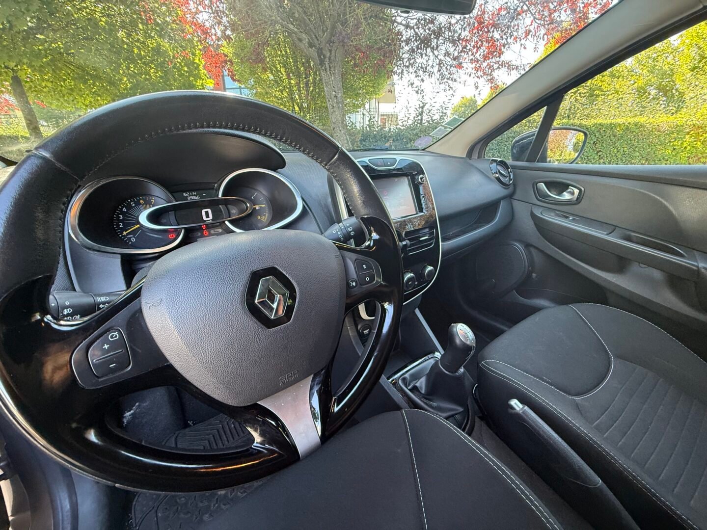 RENAULT Clio IV Estate 0.9 TCe 12V eco2 S&S 90 cv