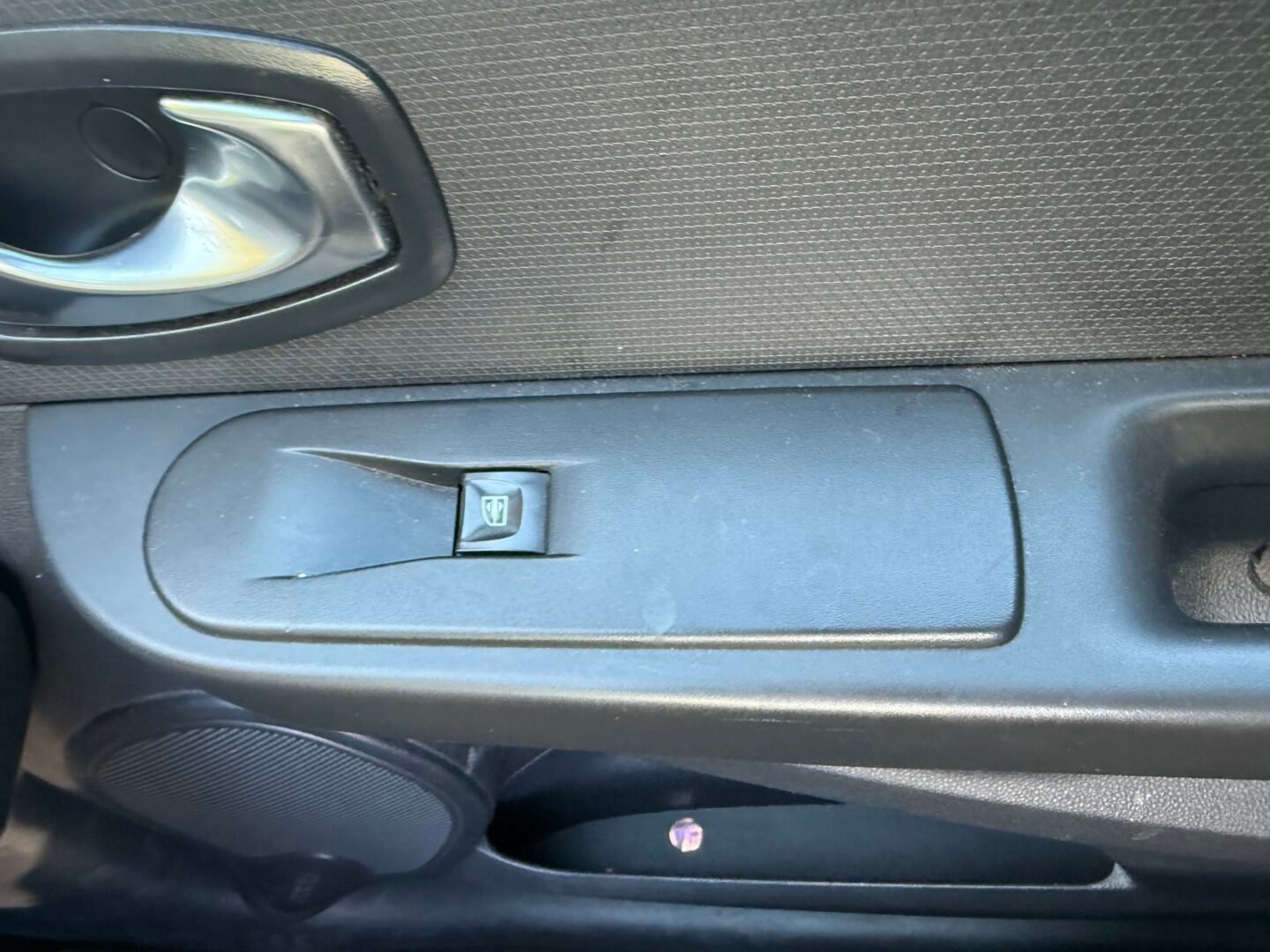 RENAULT Clio IV Estate 0.9 TCe 12V eco2 S&S 90 cv