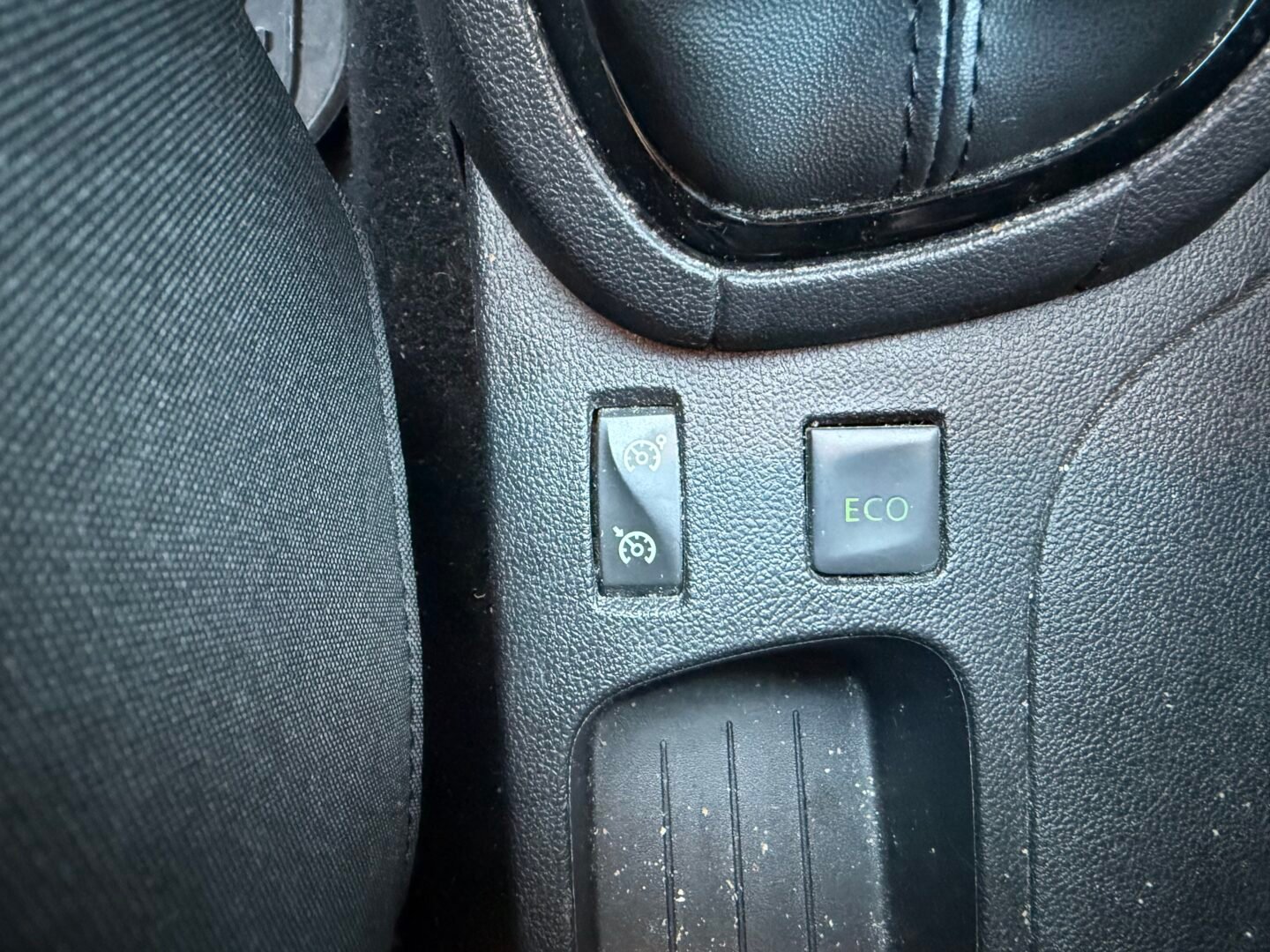 RENAULT Clio IV Estate 0.9 TCe 12V eco2 S&S 90 cv