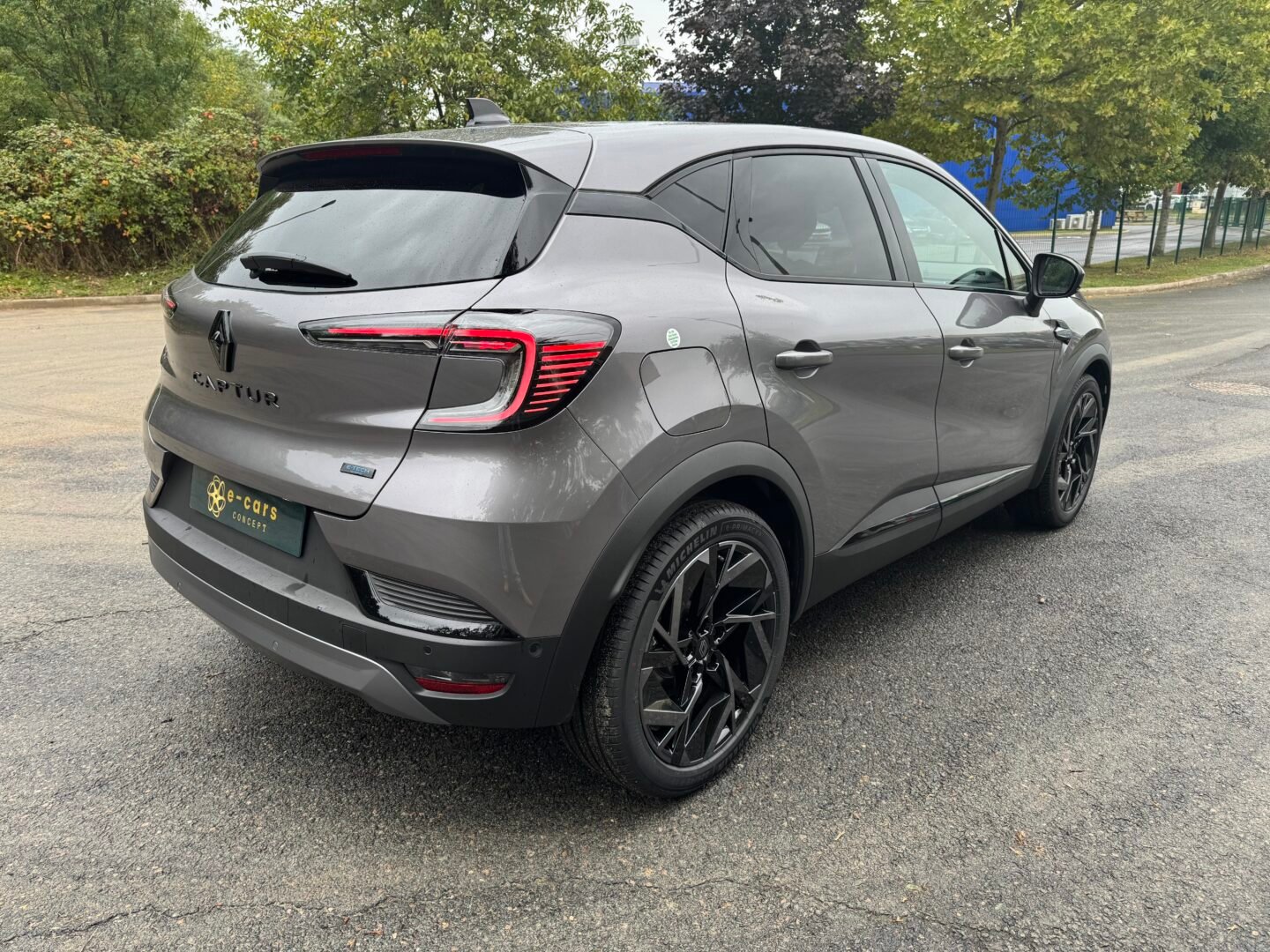 Renault Captur II (Phase 2) «Esprit Alpine» 1.6i SCE 145 E-TECH