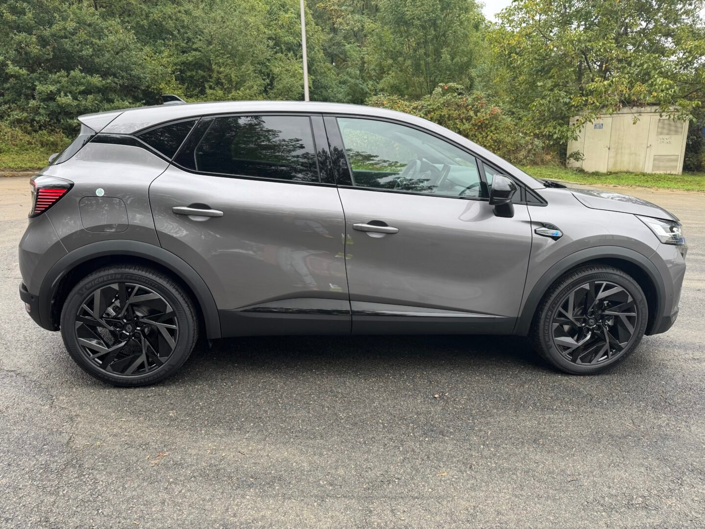 Renault Captur II (Phase 2) «Esprit Alpine» 1.6i SCE 145 E-TECH