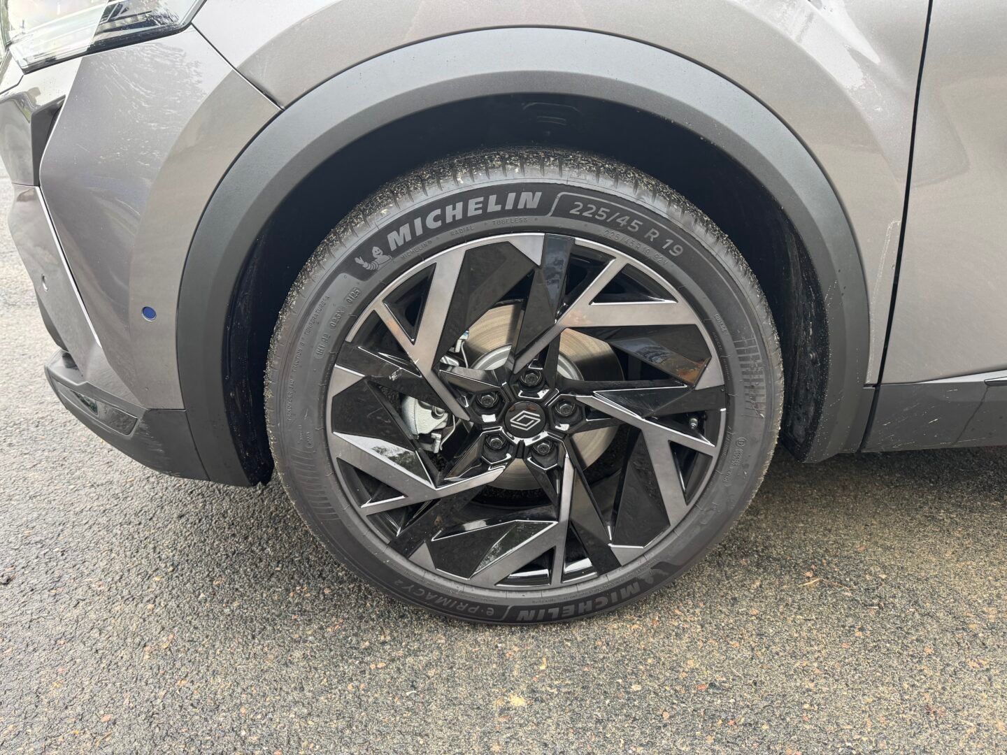 Renault Captur II (Phase 2) «Esprit Alpine» 1.6i SCE 145 E-TECH