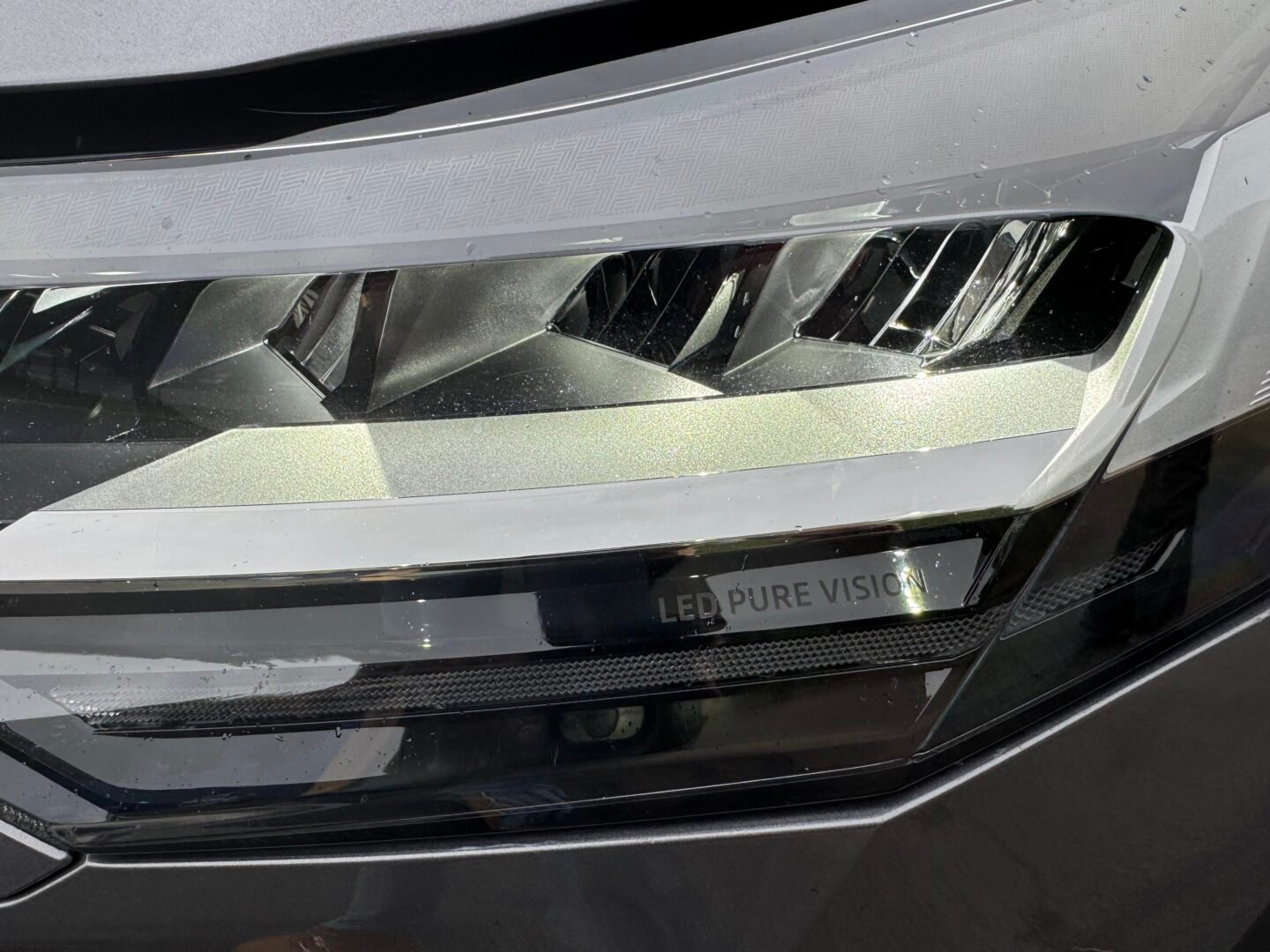 Renault Captur II (Phase 2) «Esprit Alpine» 1.6i SCE 145 E-TECH