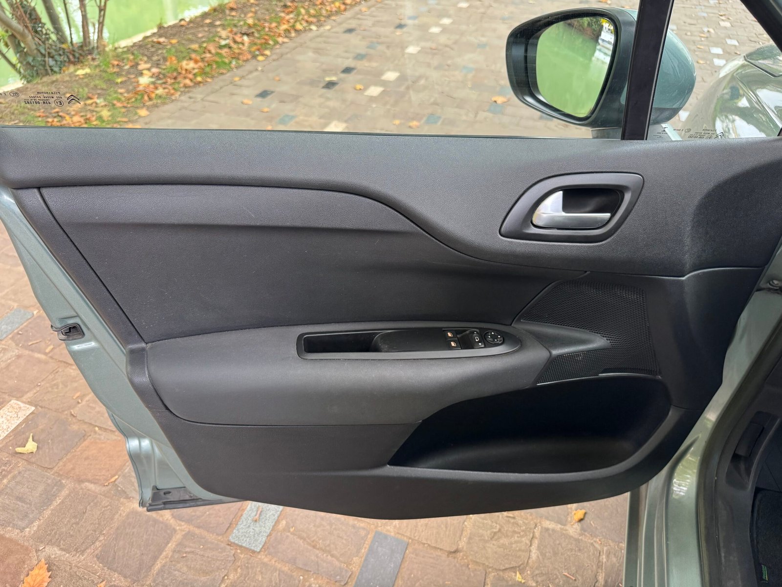 CITROËN C4 II 1.4 VTi 16V 95ch Attraction