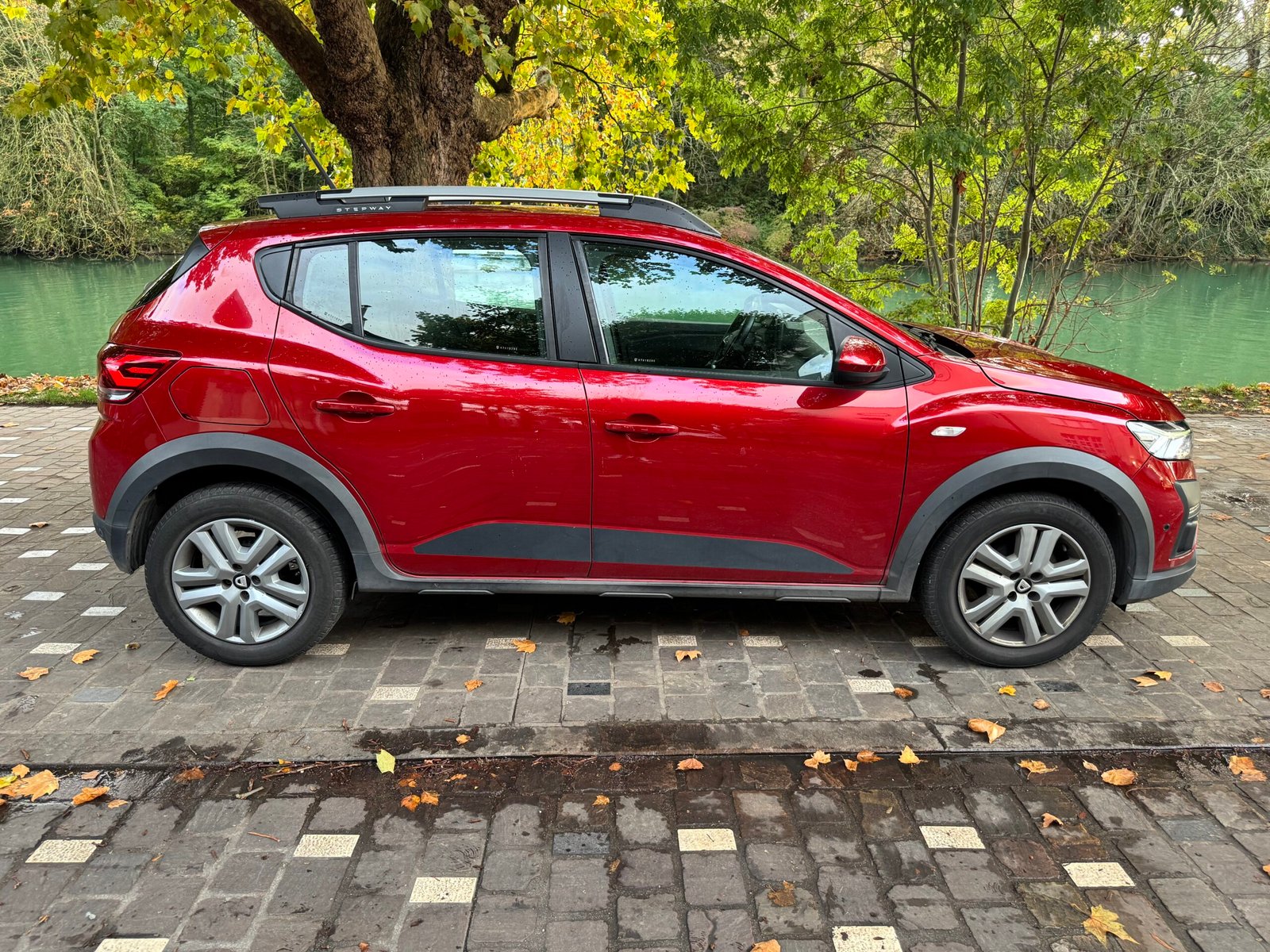 DACIA Sandero III Stepway 1.0 TCe 90ch “Stepway Essentiel”