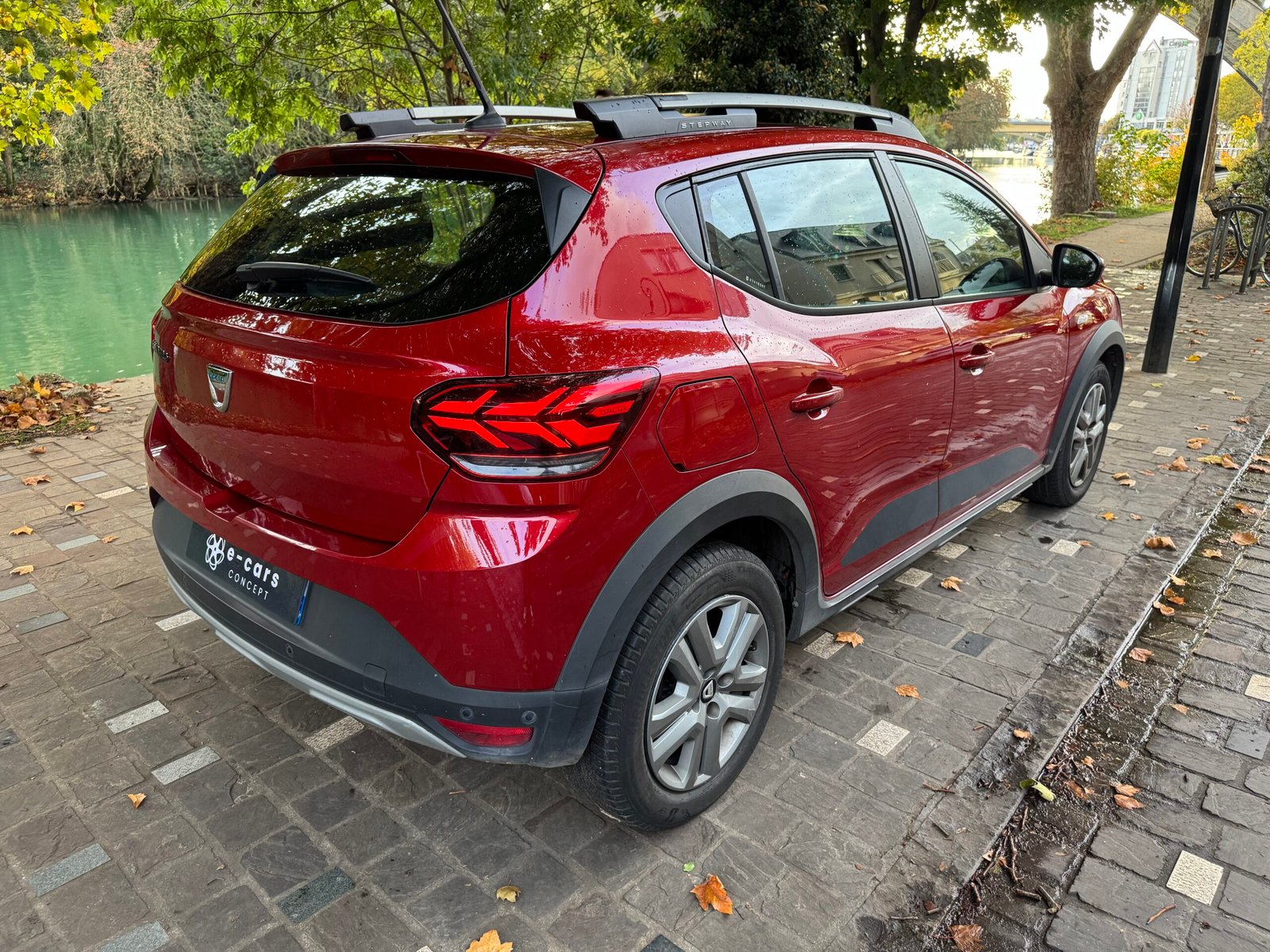 DACIA Sandero III Stepway 1.0 TCe 90ch “Stepway Essentiel”