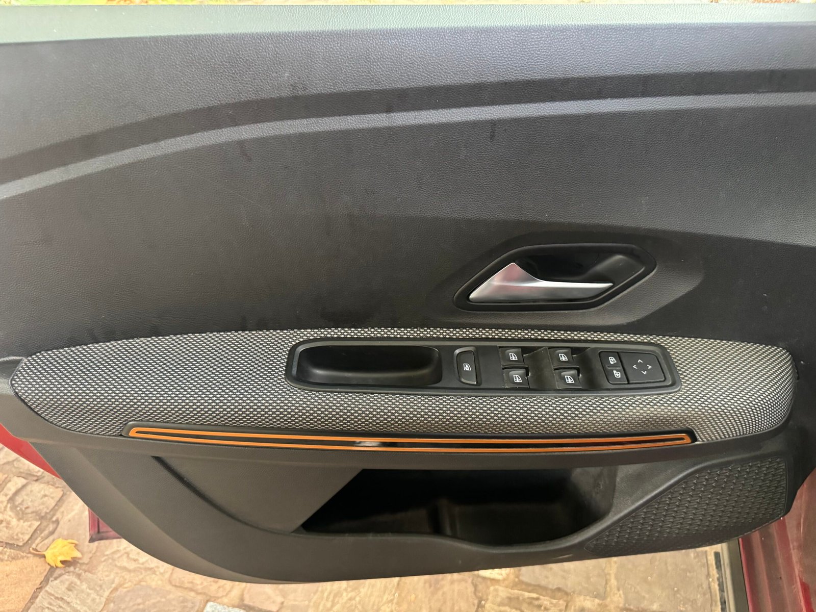 DACIA Sandero III Stepway 1.0 TCe 90ch “Stepway Essentiel”