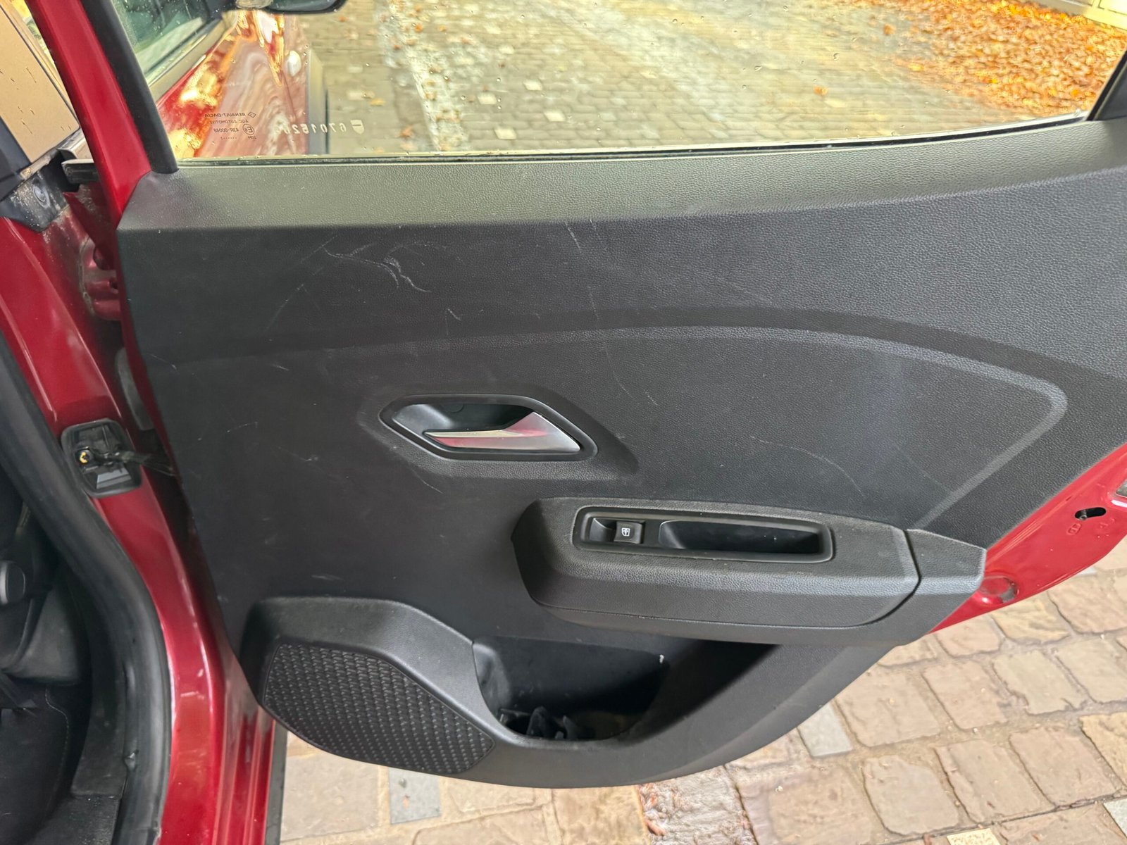 DACIA Sandero III Stepway 1.0 TCe 90ch “Stepway Essentiel”