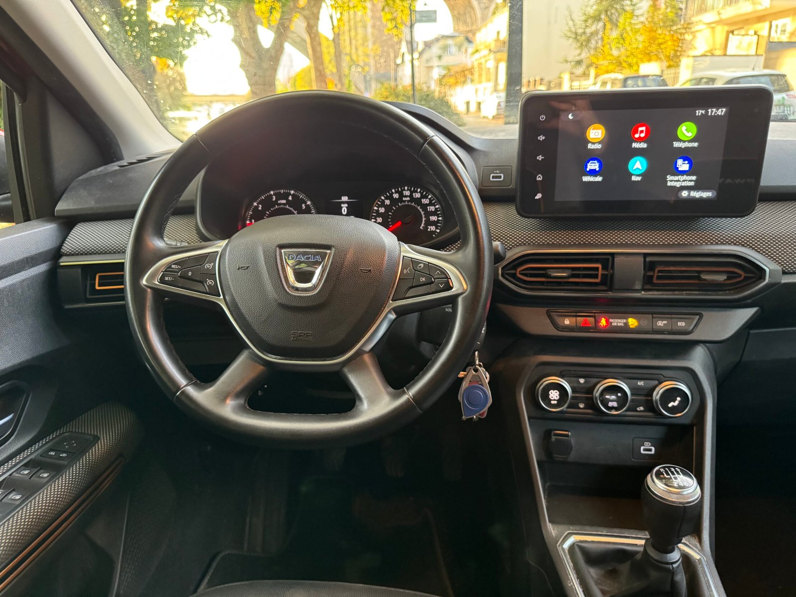DACIA Sandero III Stepway 1.0 TCe 90ch “Stepway Essentiel”
