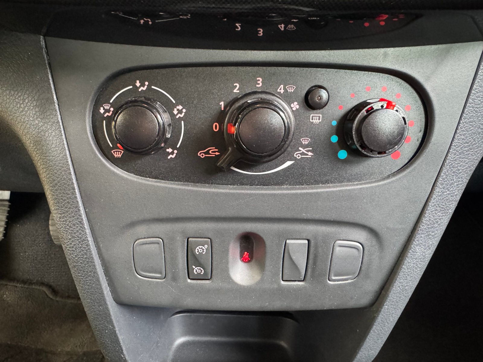 DACIA Logan II Berline 1.0 SCe 75ch Ambiance