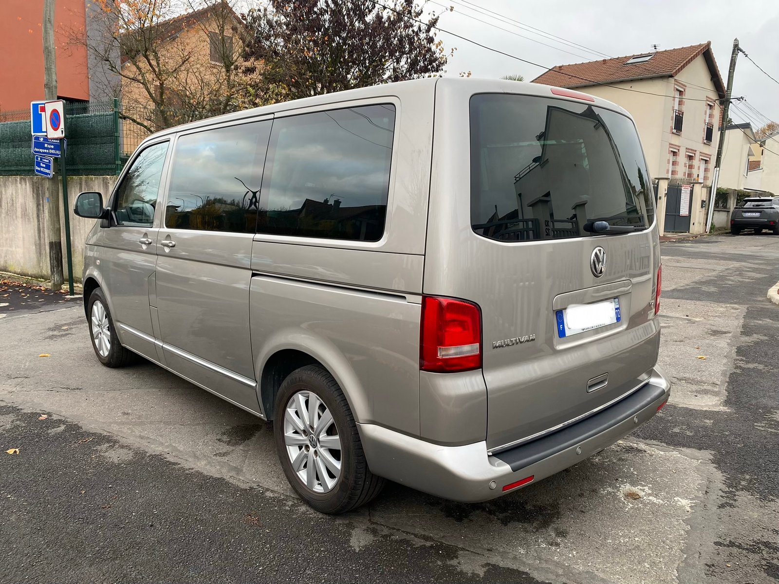 VOLKSWAGEN Transporter Multivan Carat T5 Phase 2 2.0 BiTDI 16V DPF Combi 180 cv