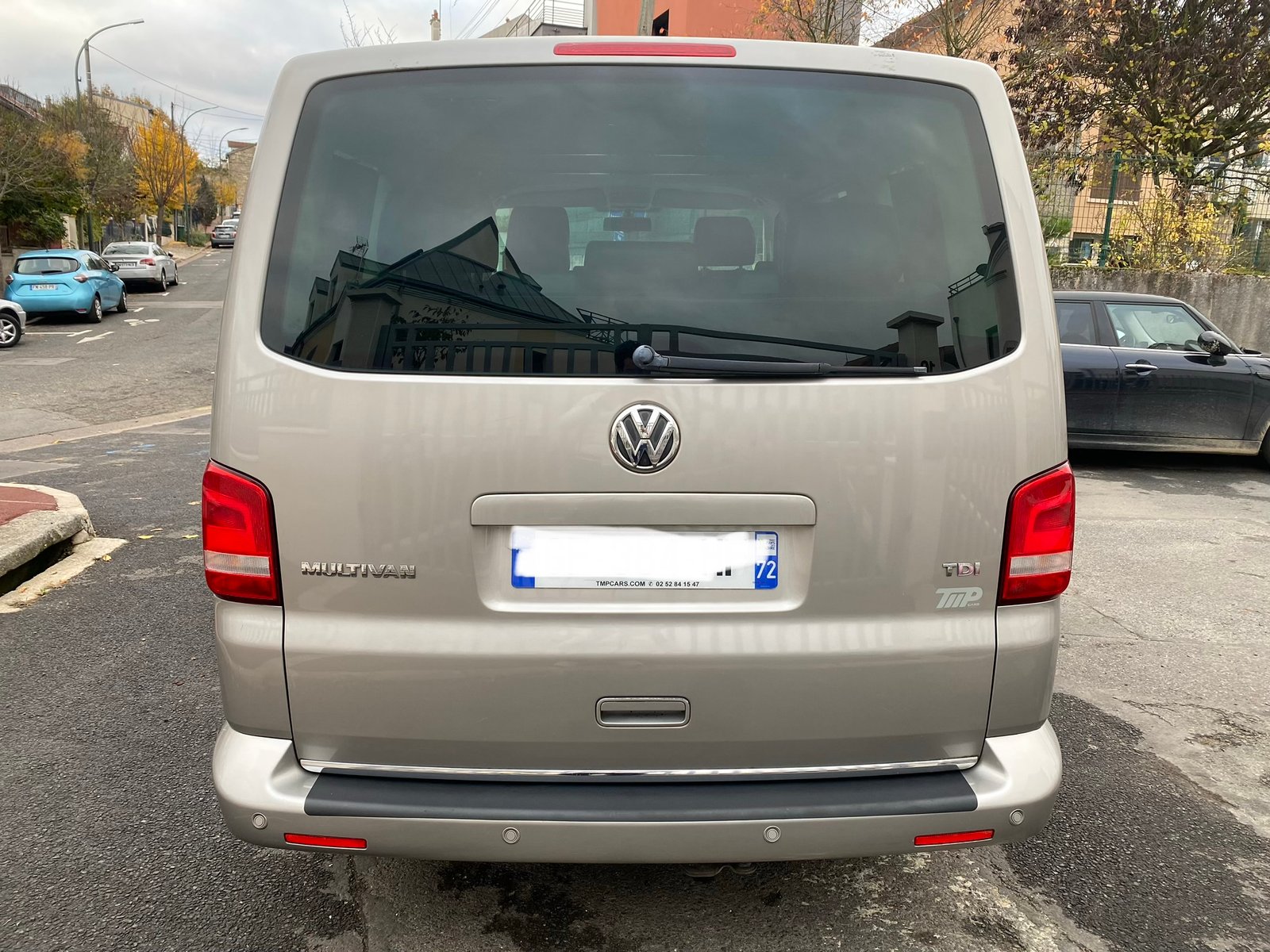 VOLKSWAGEN Transporter Multivan Carat T5 Phase 2 2.0 BiTDI 16V DPF Combi 180 cv