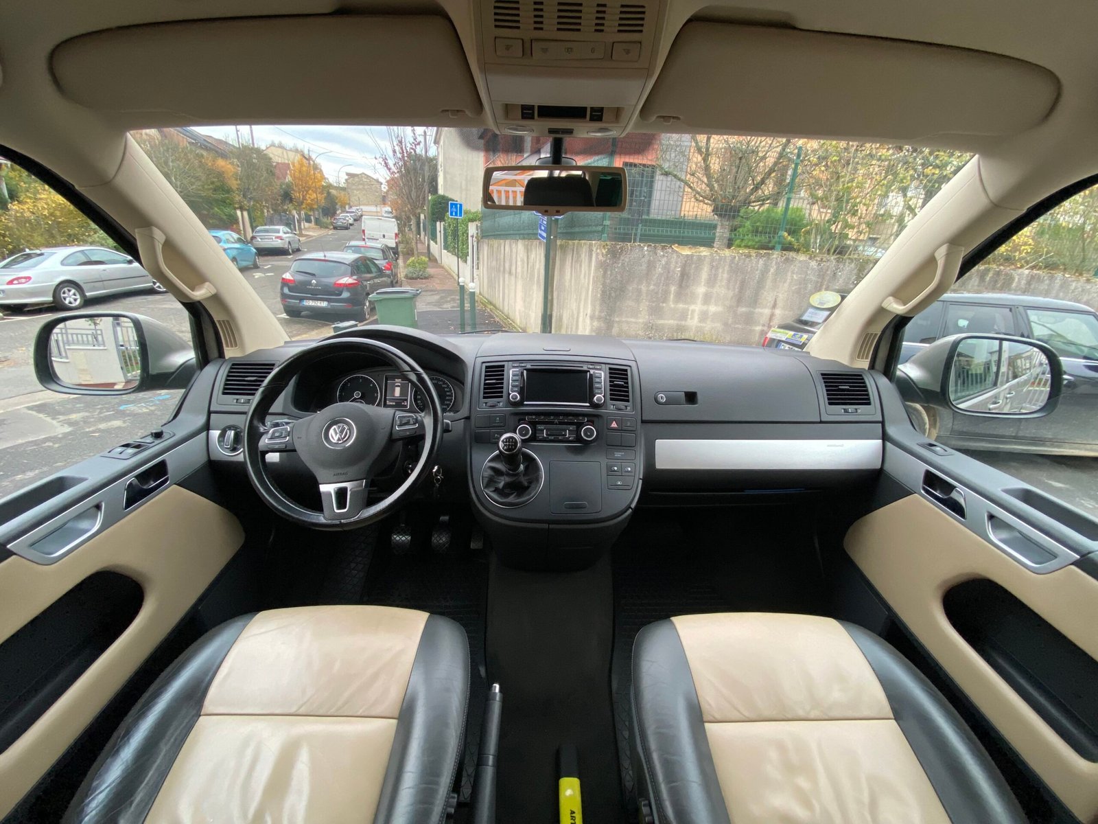 VOLKSWAGEN Transporter Multivan Carat T5 Phase 2 2.0 BiTDI 16V DPF Combi 180 cv