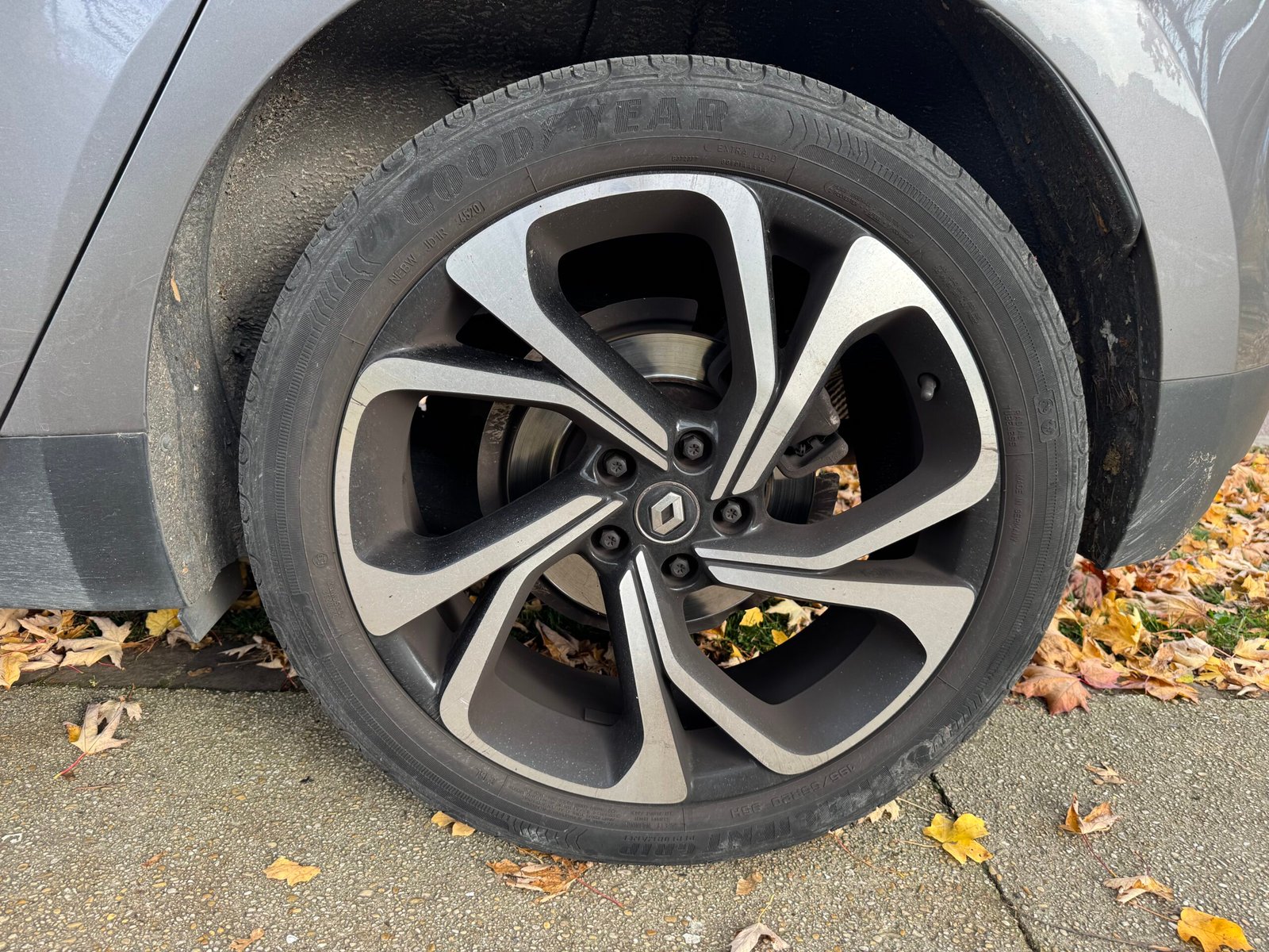 RENAULT Scenic IV 1.7 dCi EDC6 120ch “Business Intens”