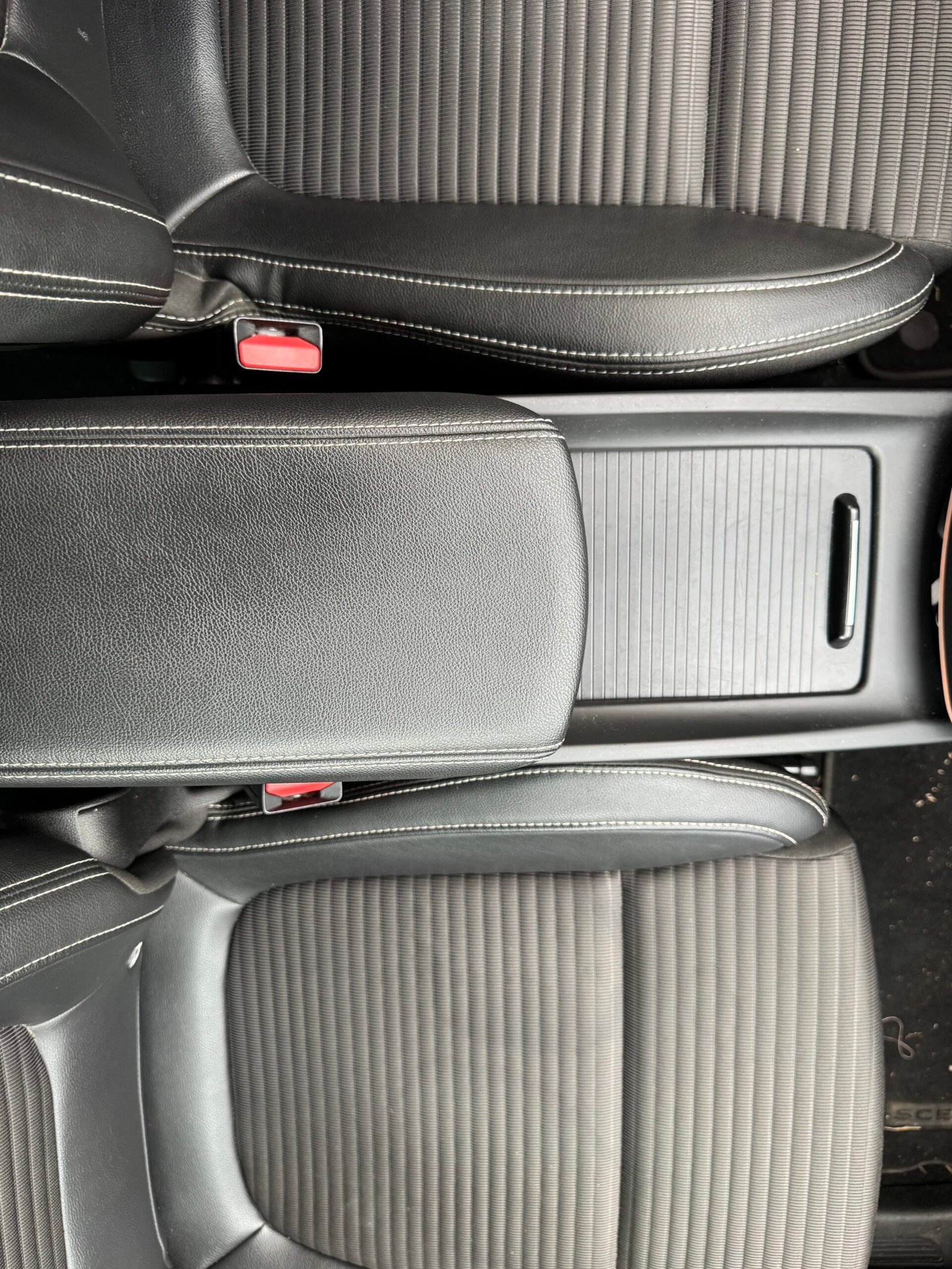 RENAULT Scenic IV 1.7 dCi EDC6 120ch “Business Intens”