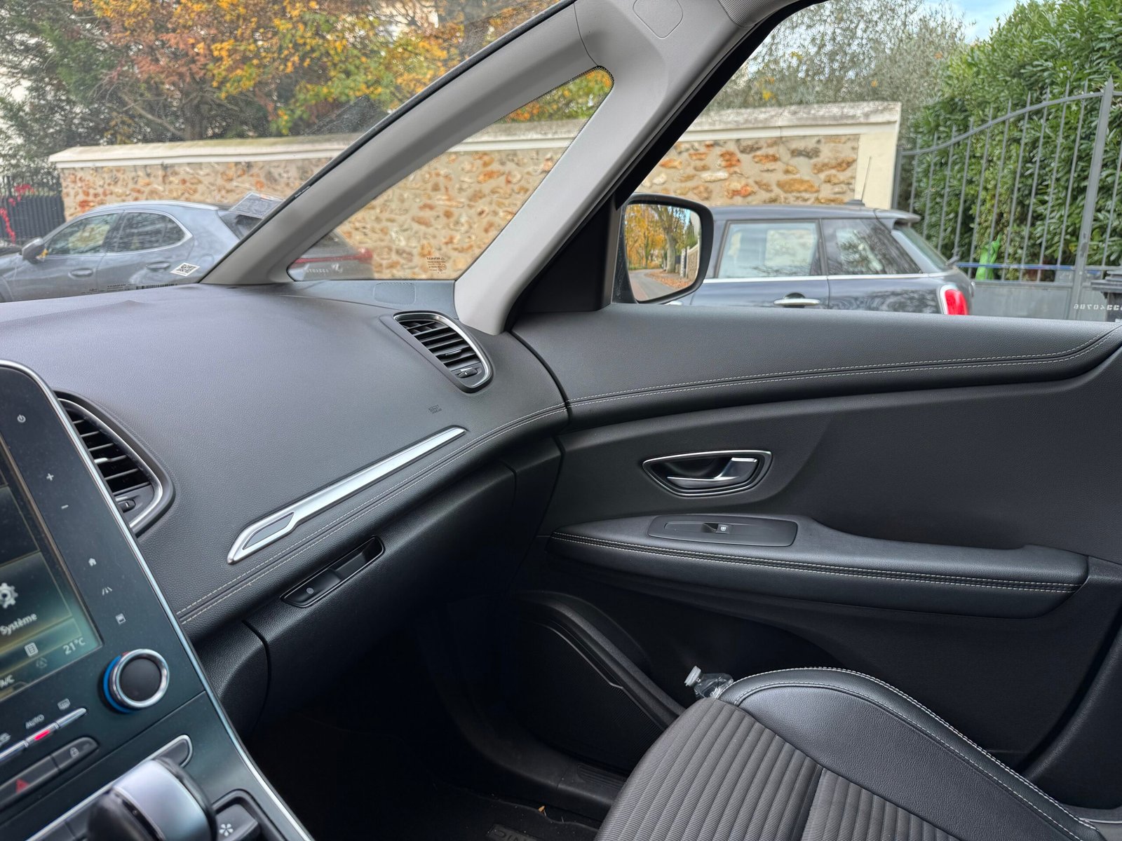 RENAULT Scenic IV 1.7 dCi EDC6 120ch “Business Intens”