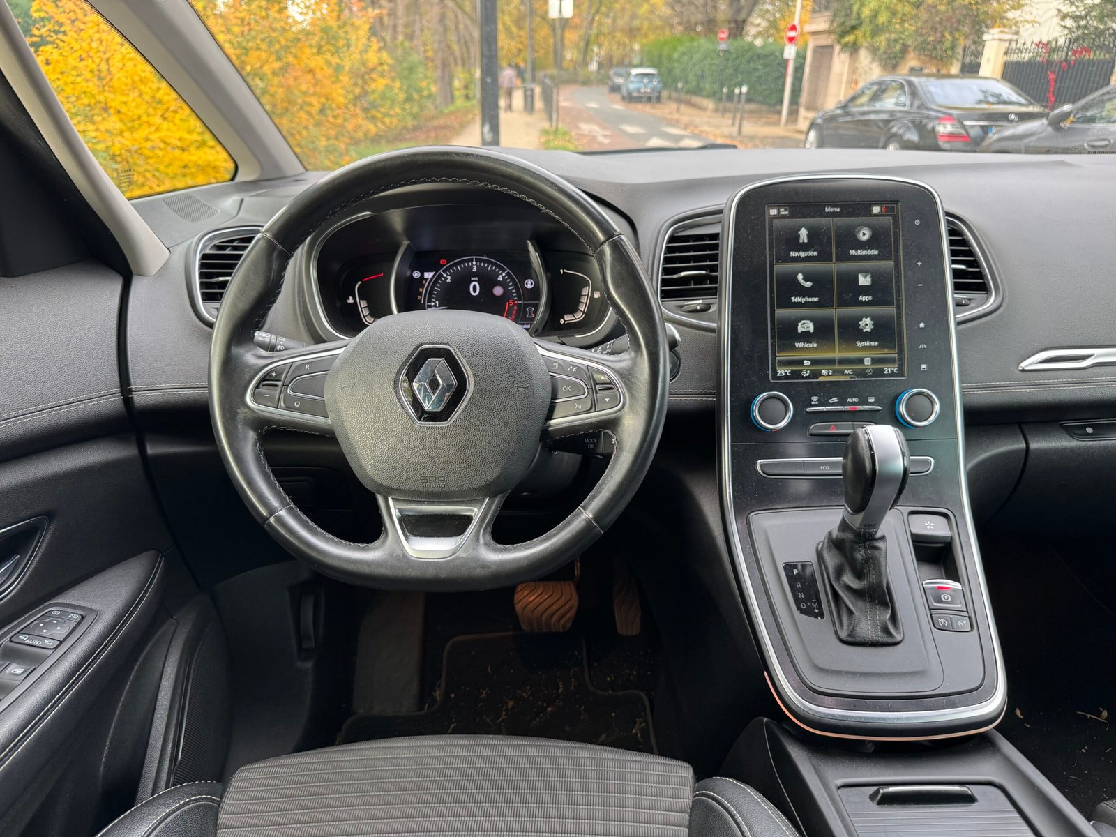 RENAULT Scenic IV 1.7 dCi EDC6 120ch “Business Intens”