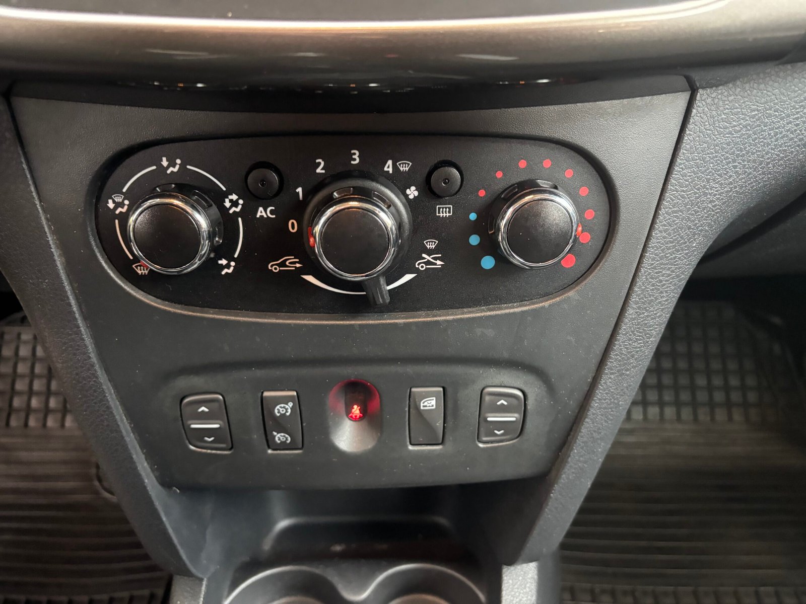 Dacia Sandero II Stepway 0.9 TCe 90 Ch