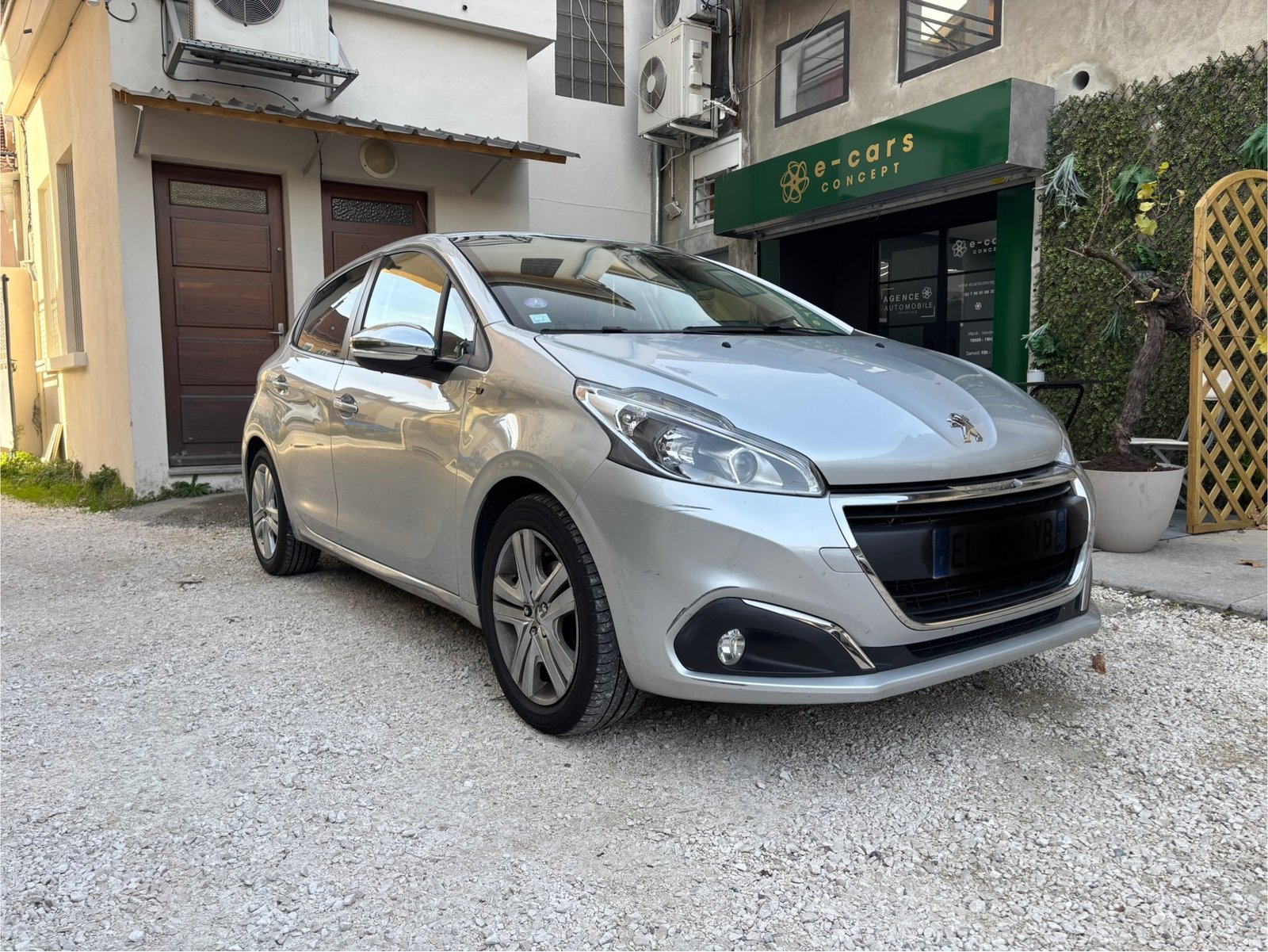 Peugeot 208 1.2 VTI 82 ch