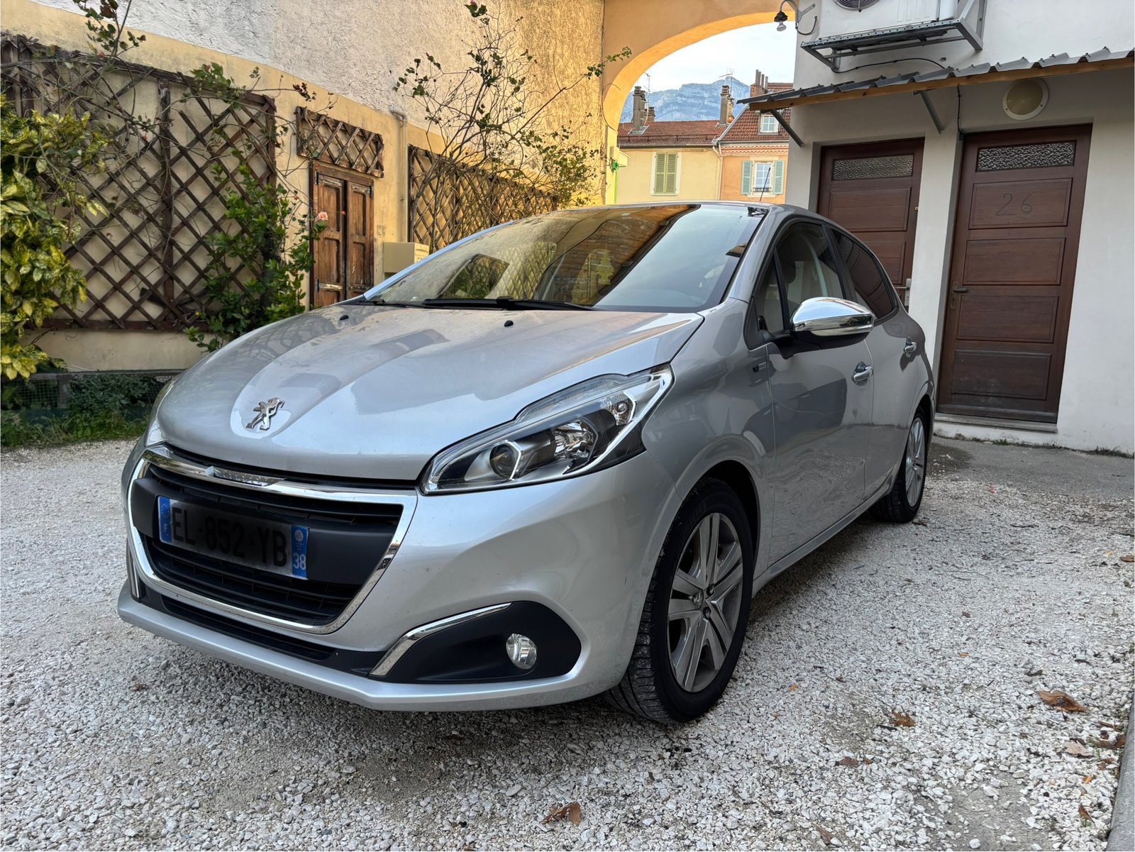 Peugeot 208 1.2 VTI 82 ch