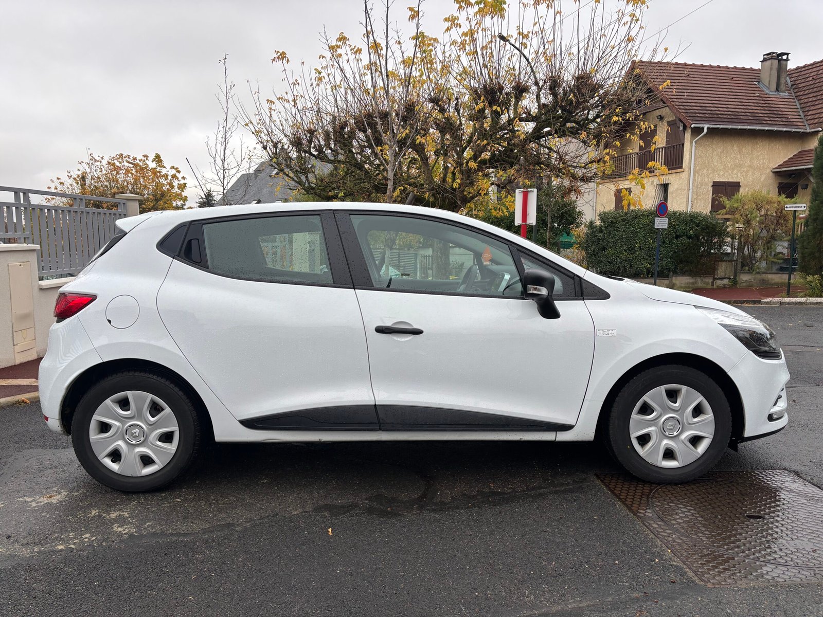 RENAULT CLIO 4 IV Société Phase 2 1.5 dCi 75 cv