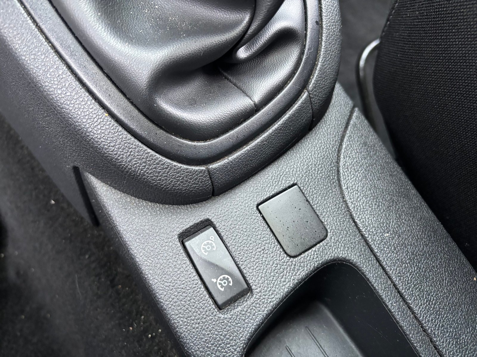 RENAULT CLIO 4 IV Société Phase 2 1.5 dCi 75 cv