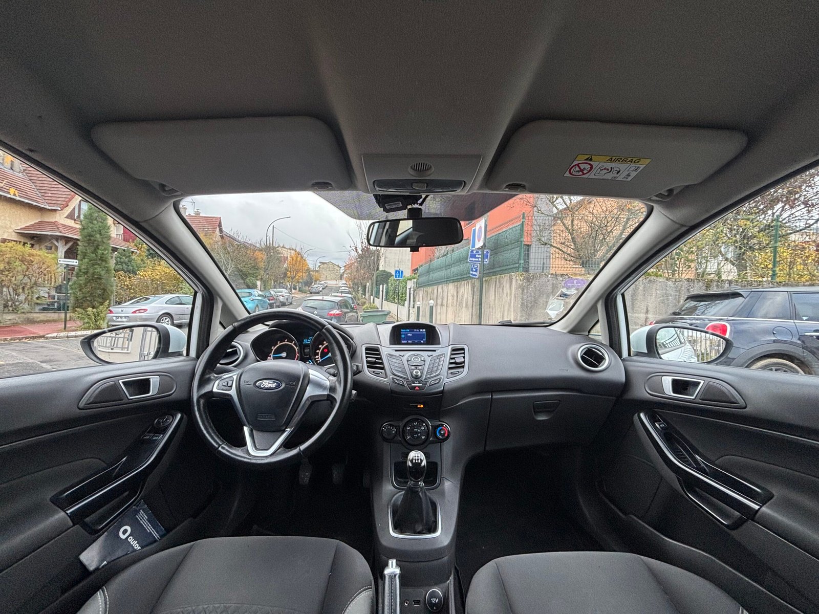 FORD FIESTA VI Phase 2 1.2 i 16V 60 cv