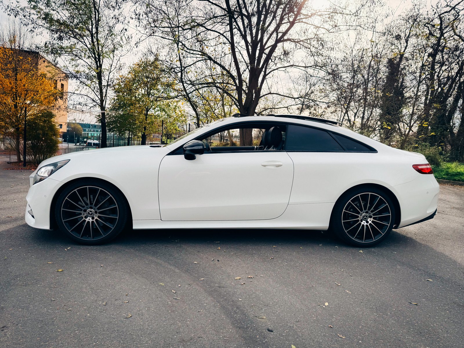MERCEDES-BENZ Classe E Coupé 220 d 2.0 194 ch Boîte auto