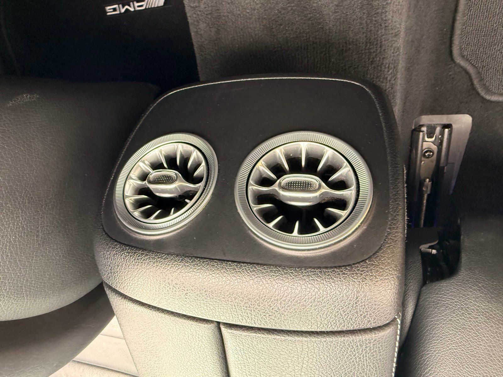 MERCEDES-BENZ Classe E Coupé 220 d 2.0 194 ch Boîte auto