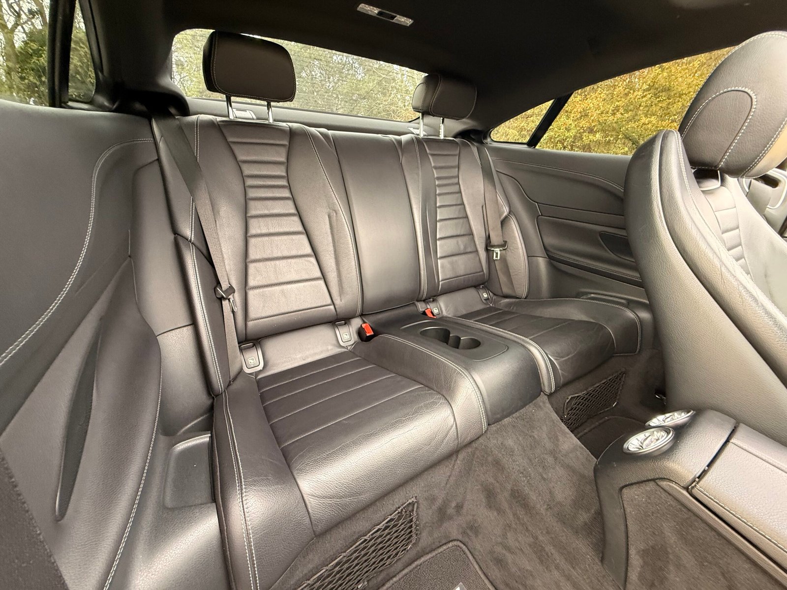 MERCEDES-BENZ Classe E Coupé 220 d 2.0 194 ch Boîte auto