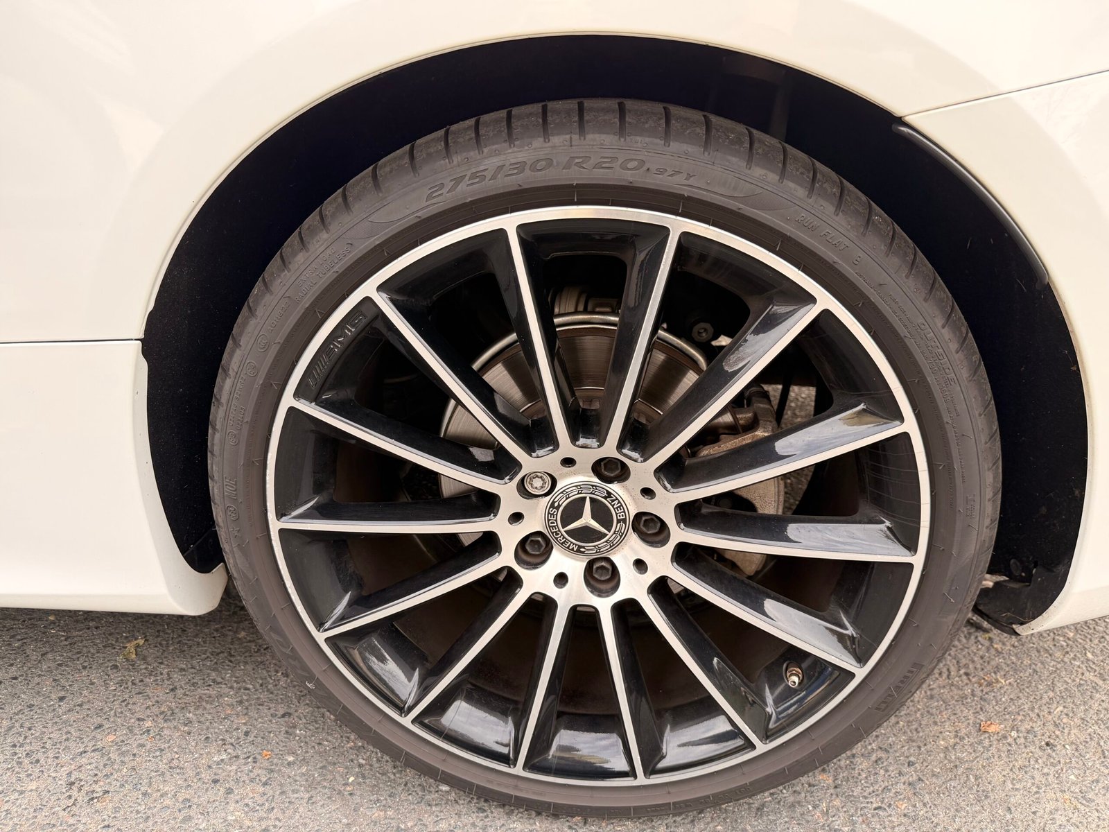 MERCEDES-BENZ Classe E Coupé 220 d 2.0 194 ch Boîte auto