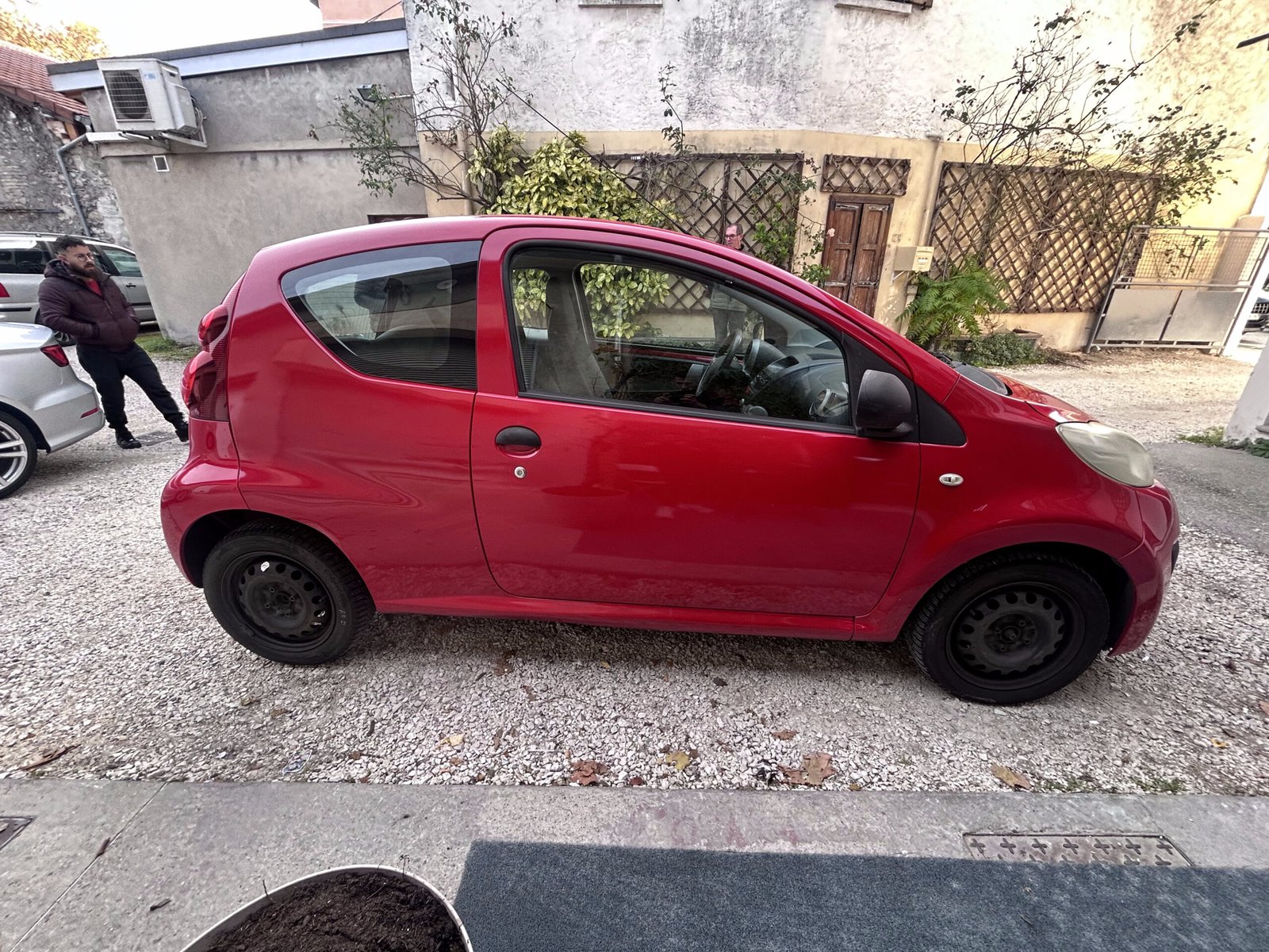 Peugeot 107 1.0i 68 Ch
