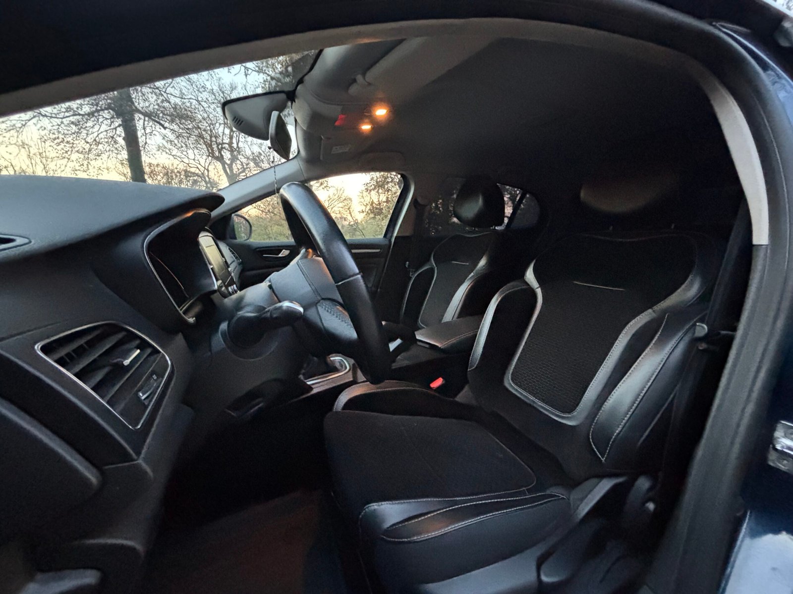 RENAULT Mégane IV 1.5 Blue dCi 95 cv INTENS