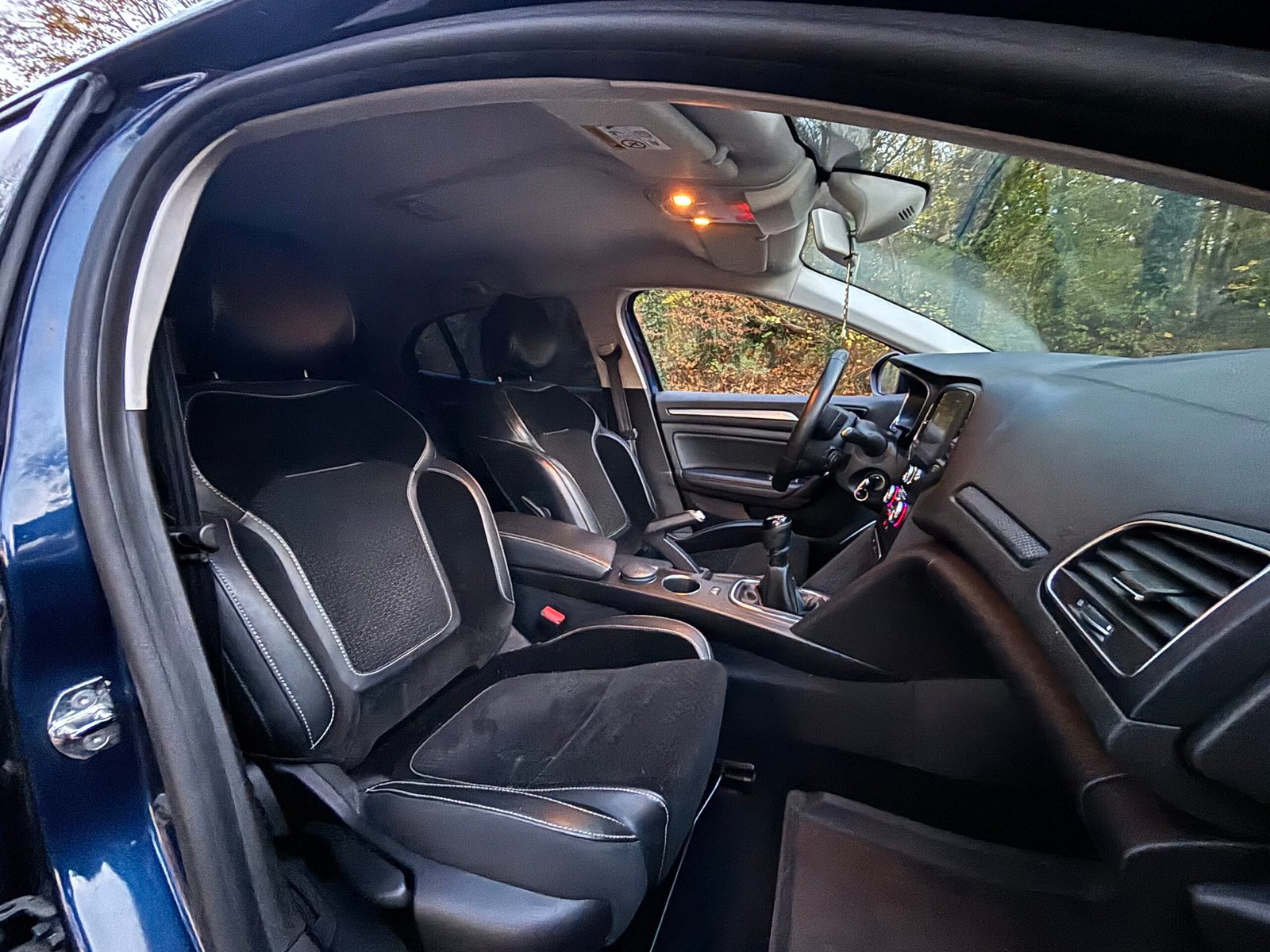 RENAULT Mégane IV 1.5 Blue dCi 95 cv INTENS