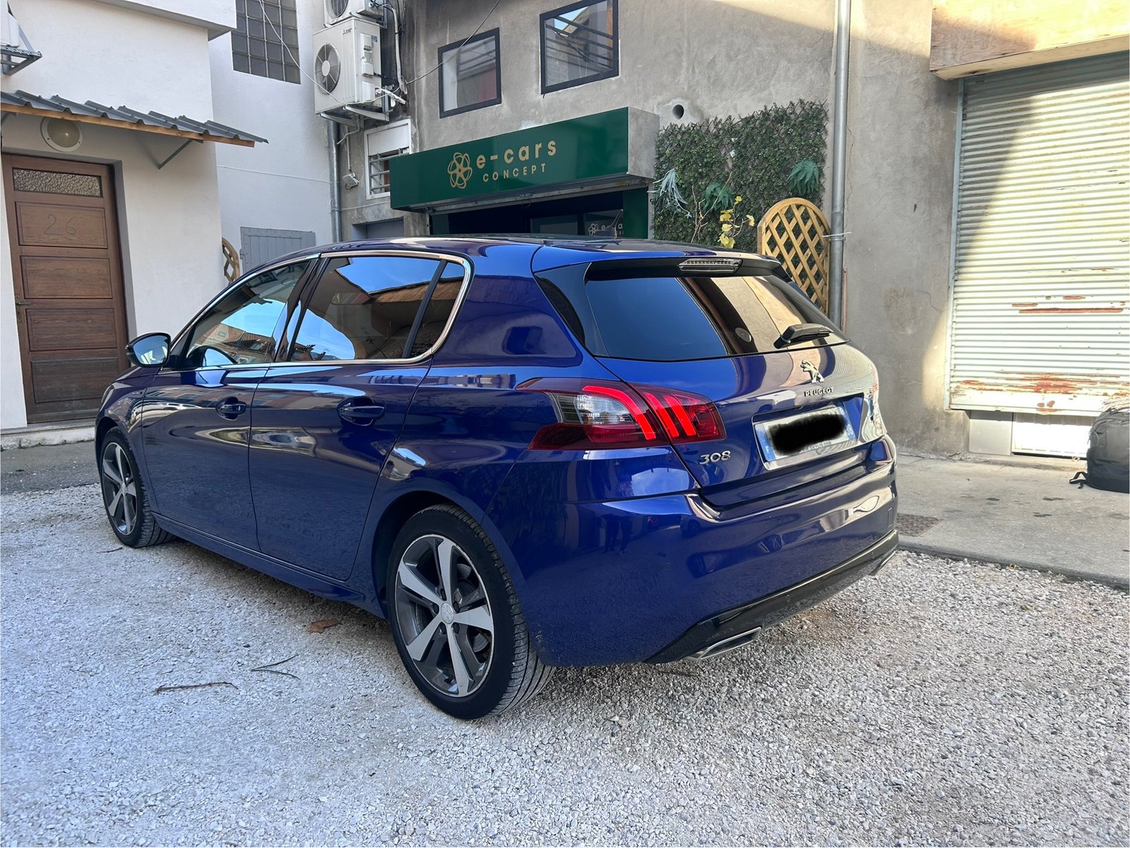 Peugeot 308 1.2 puretech 131 ch ** GT LINE **