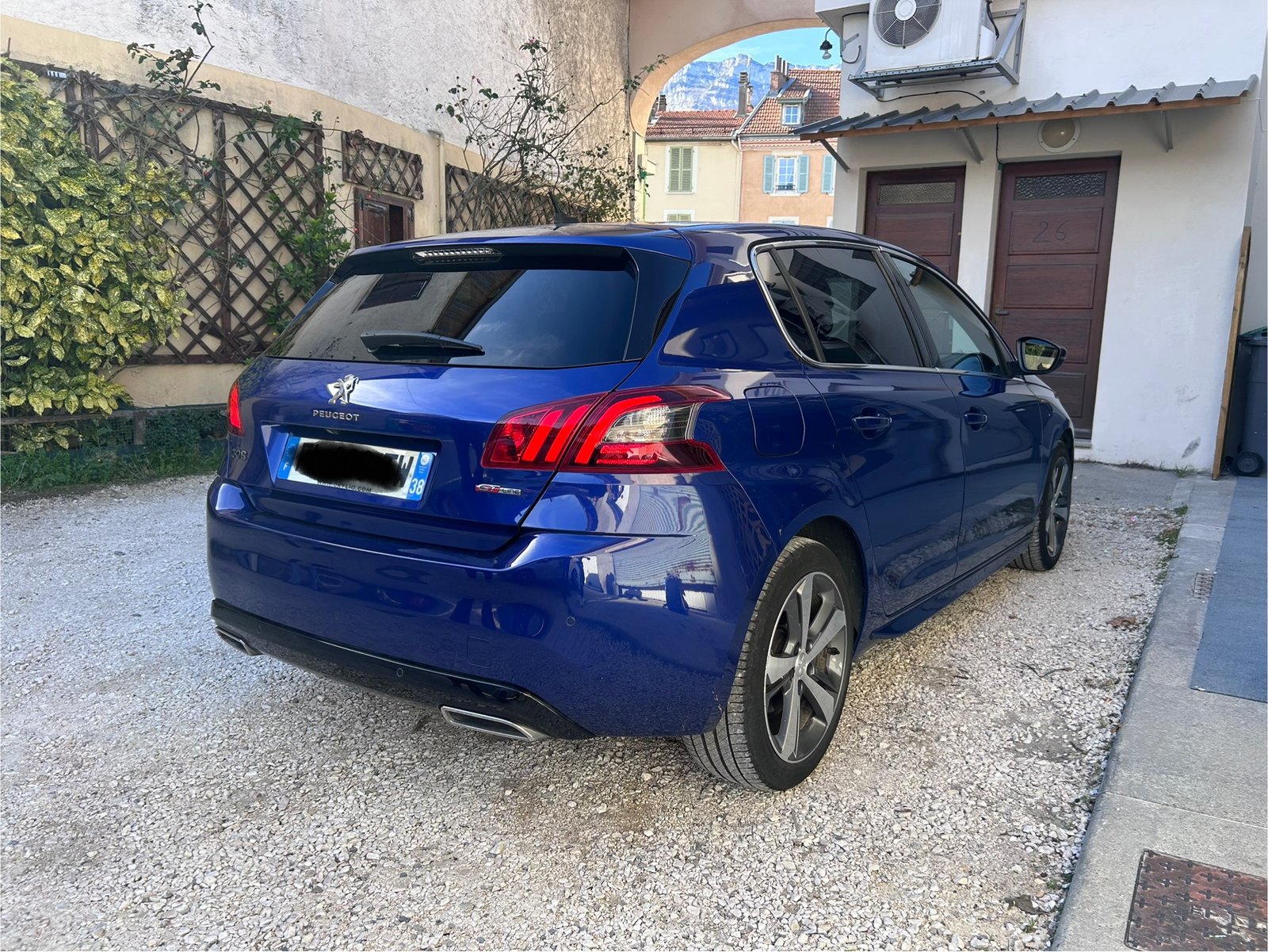 Peugeot 308 1.2 puretech 131 ch ** GT LINE **