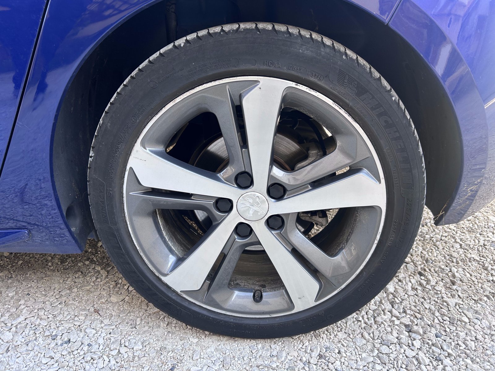 Peugeot 308 1.2 puretech 131 ch ** GT LINE **