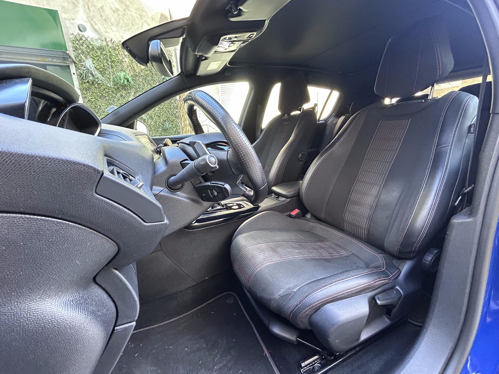 Peugeot 308 1.2 puretech 131 ch ** GT LINE **