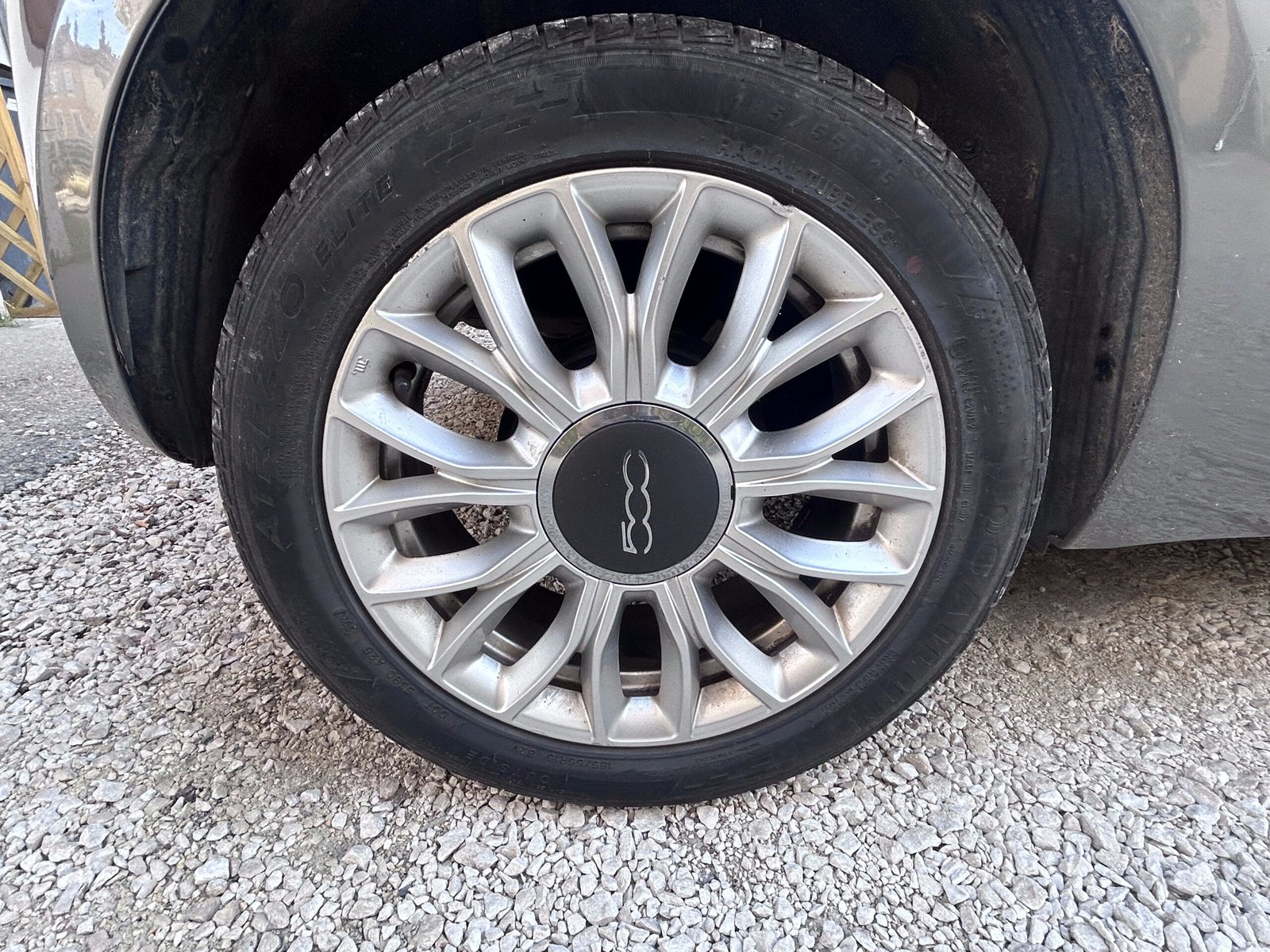 Fiat 500 1.2 i LOUNGE 69 CH