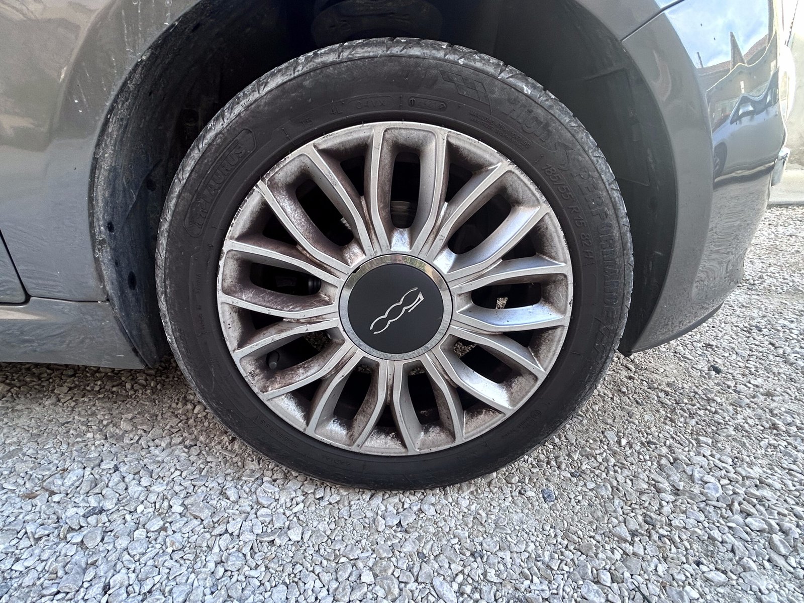 Fiat 500 1.2 i LOUNGE 69 CH