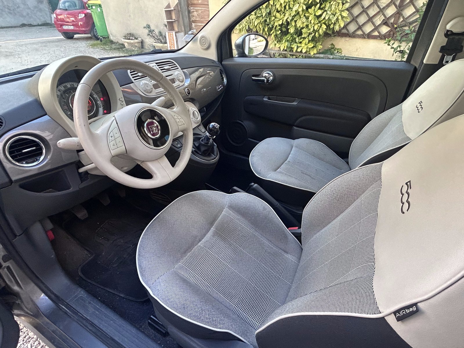 Fiat 500 1.2 i LOUNGE 69 CH