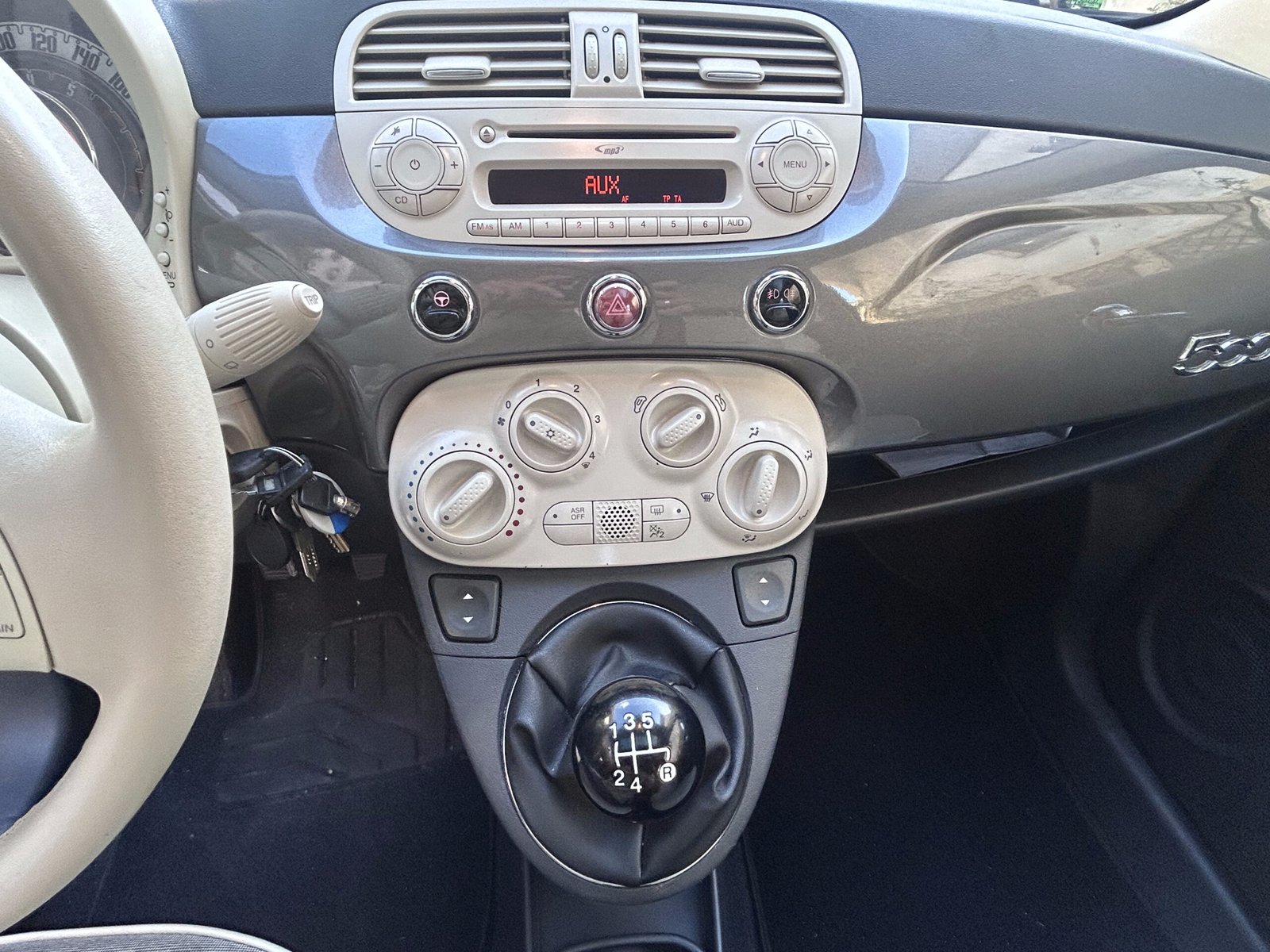 Fiat 500 1.2 i LOUNGE 69 CH